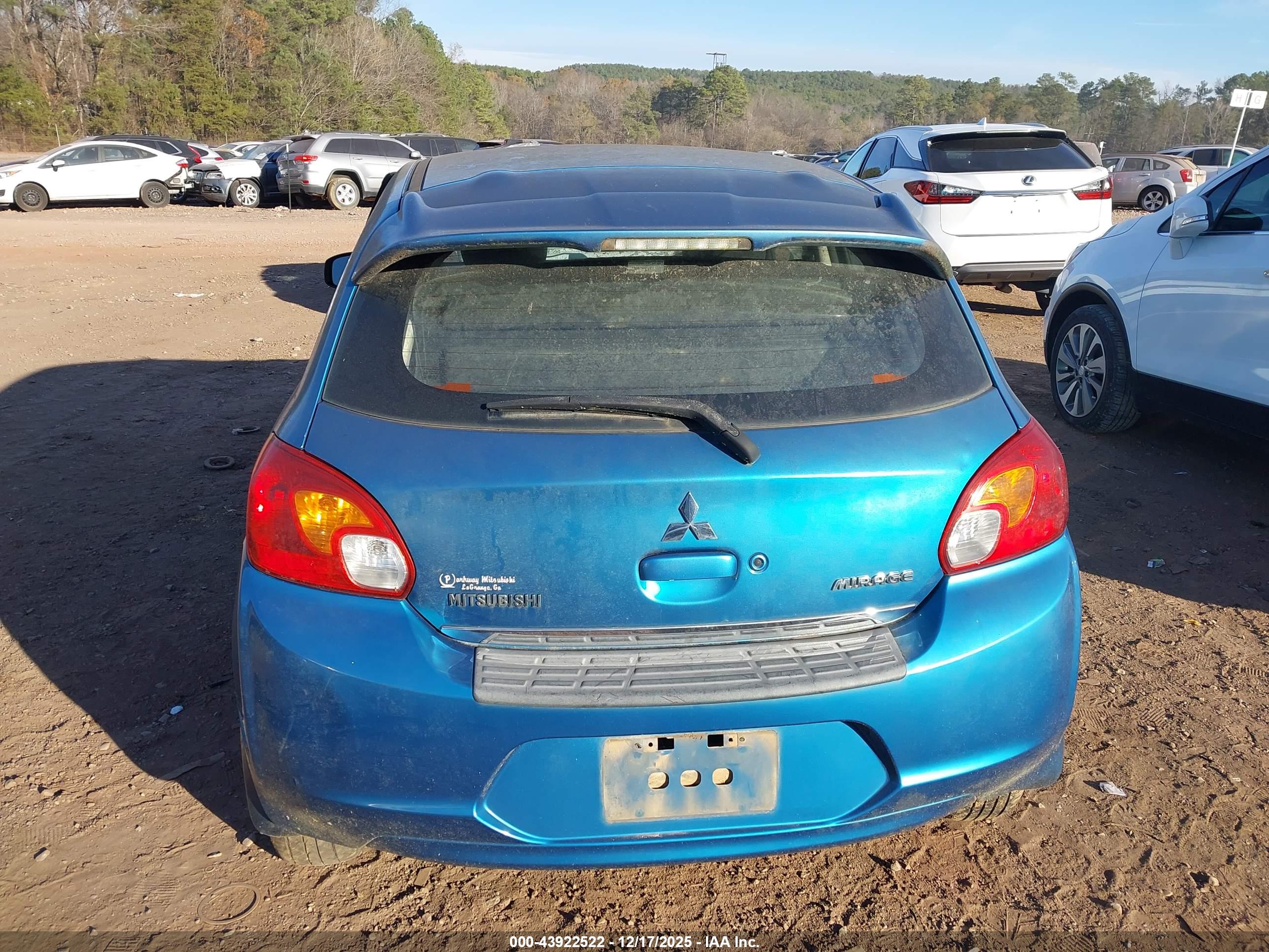 MITSUBISHI MIRAGE image 6