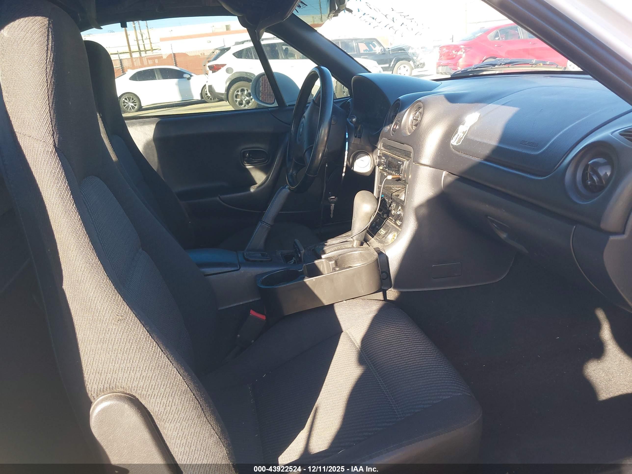 MAZDA MX-5 image 5