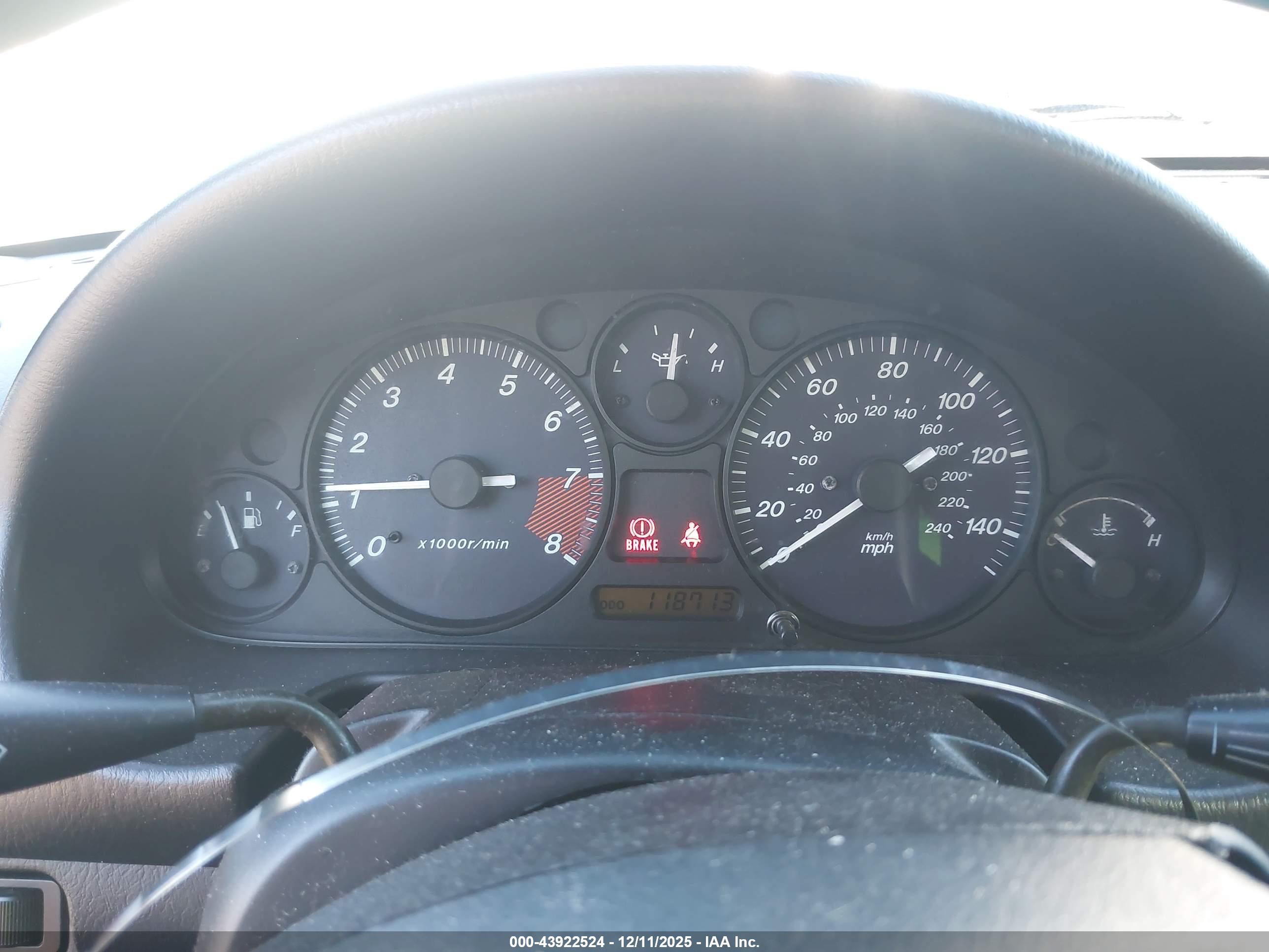 MAZDA MX-5 image 7