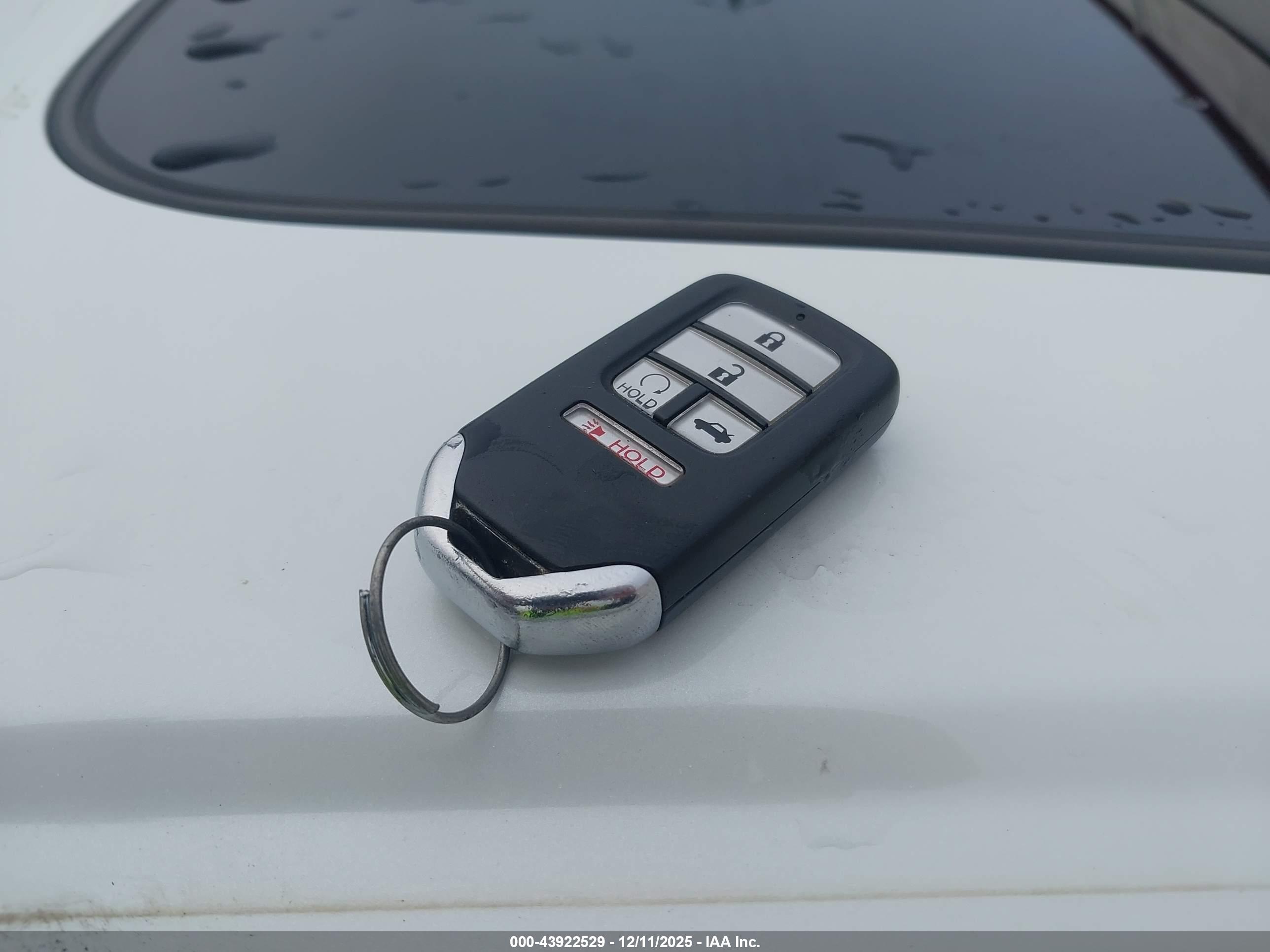 HONDA ACCORD image 11