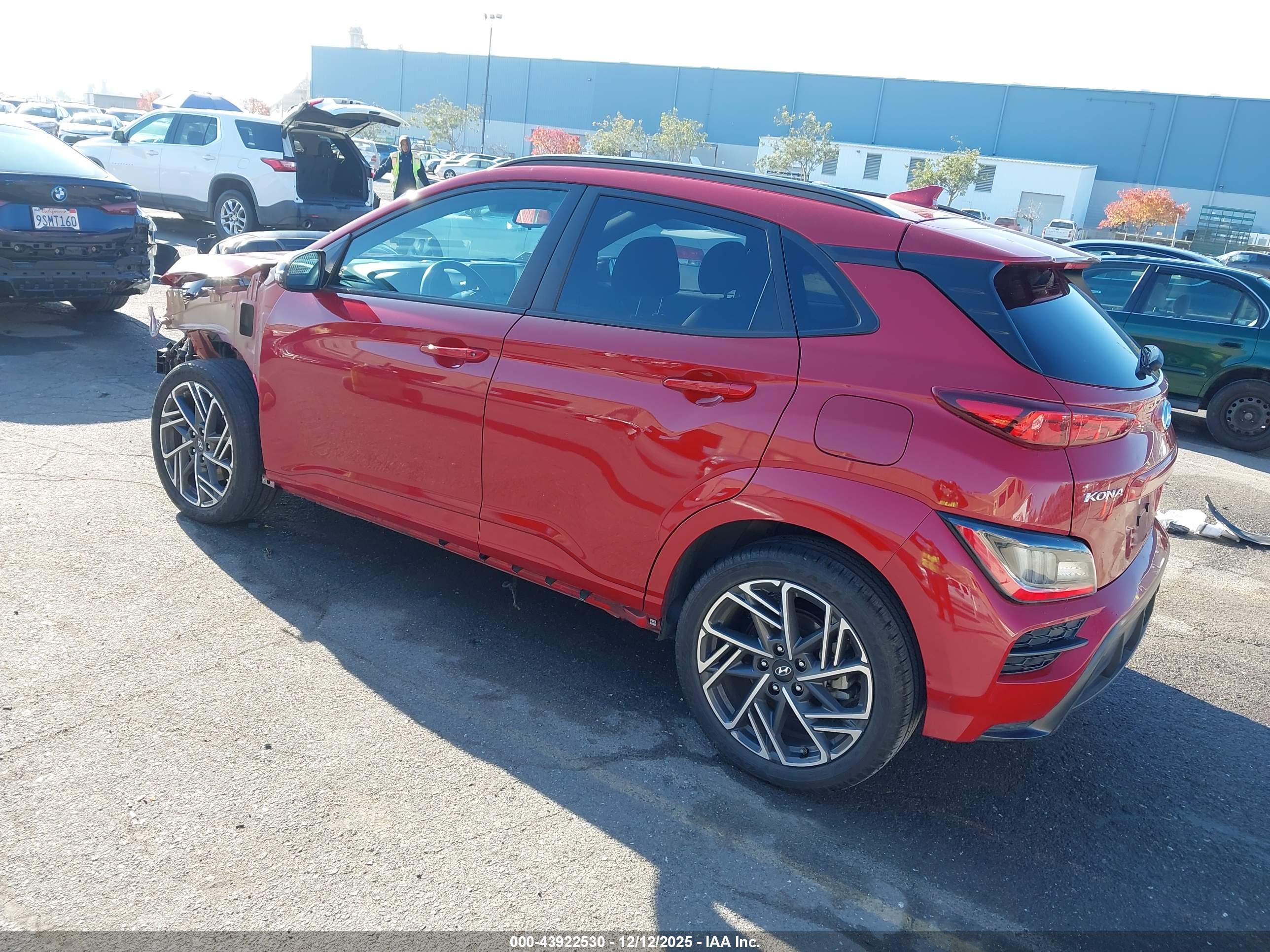 HYUNDAI KONA image 3