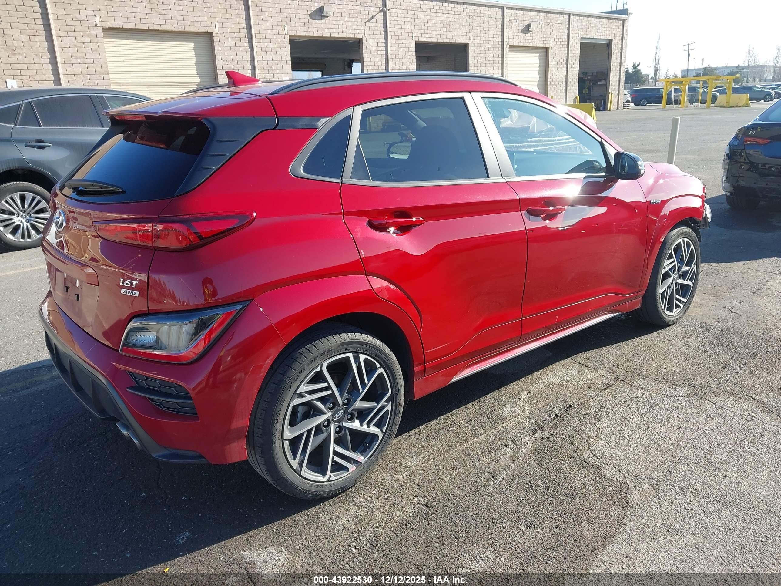 HYUNDAI KONA image 4