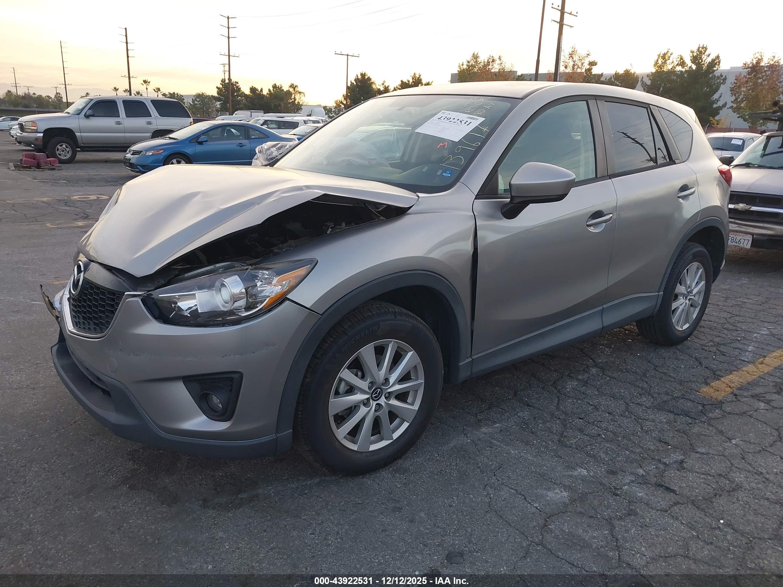 MAZDA CX-5 image 2