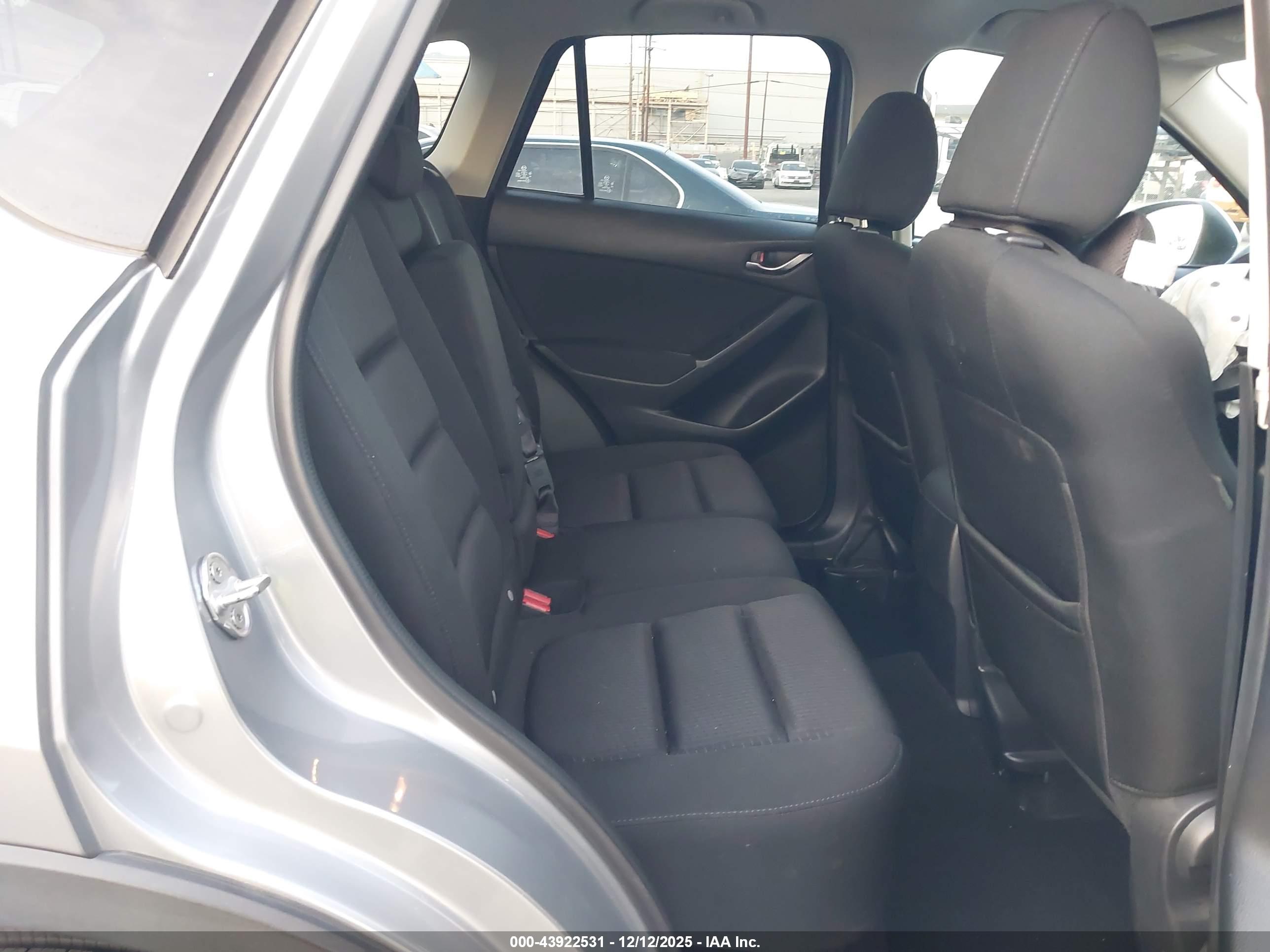 MAZDA CX-5 image 8