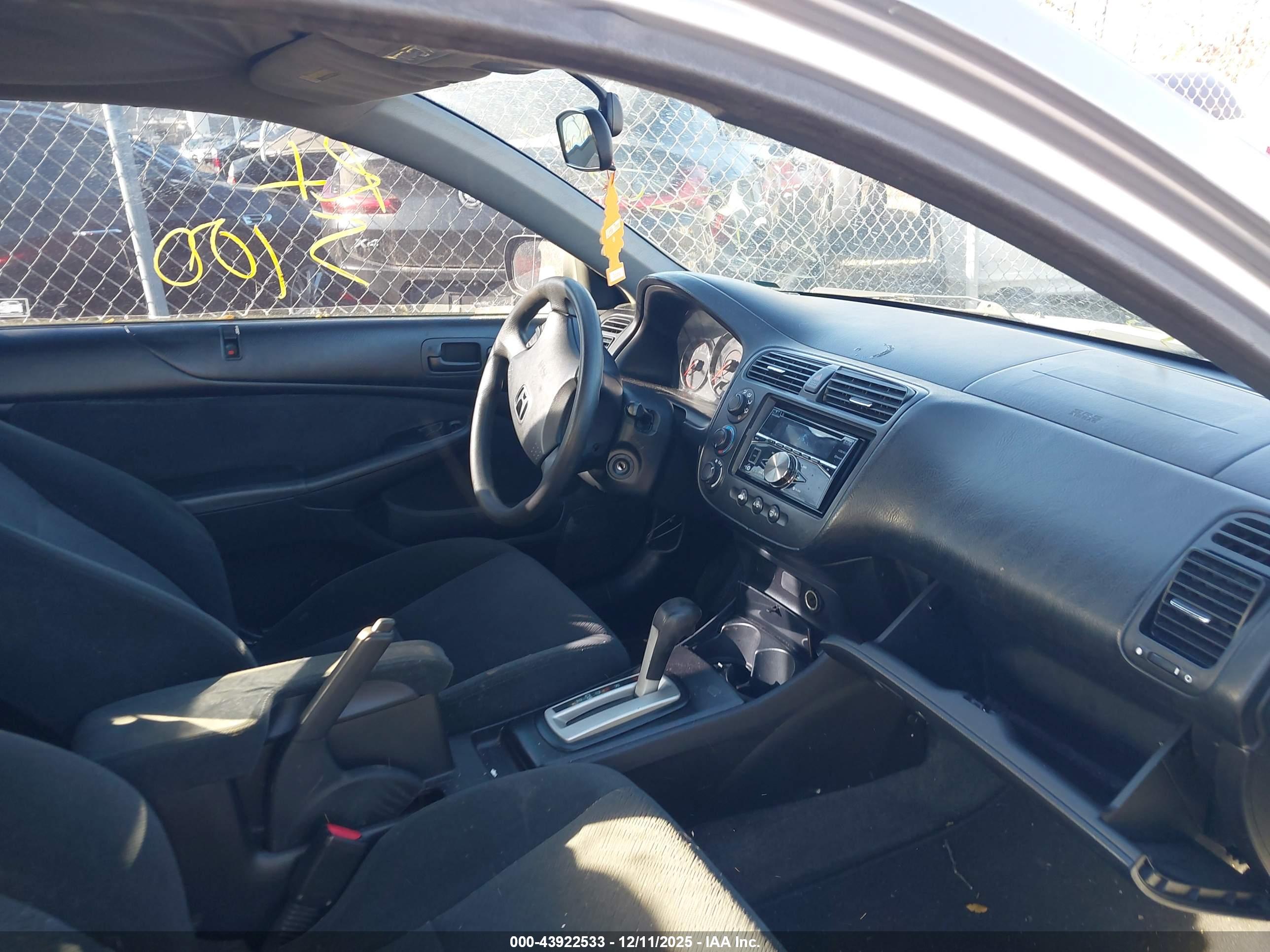 HONDA CIVIC image 5