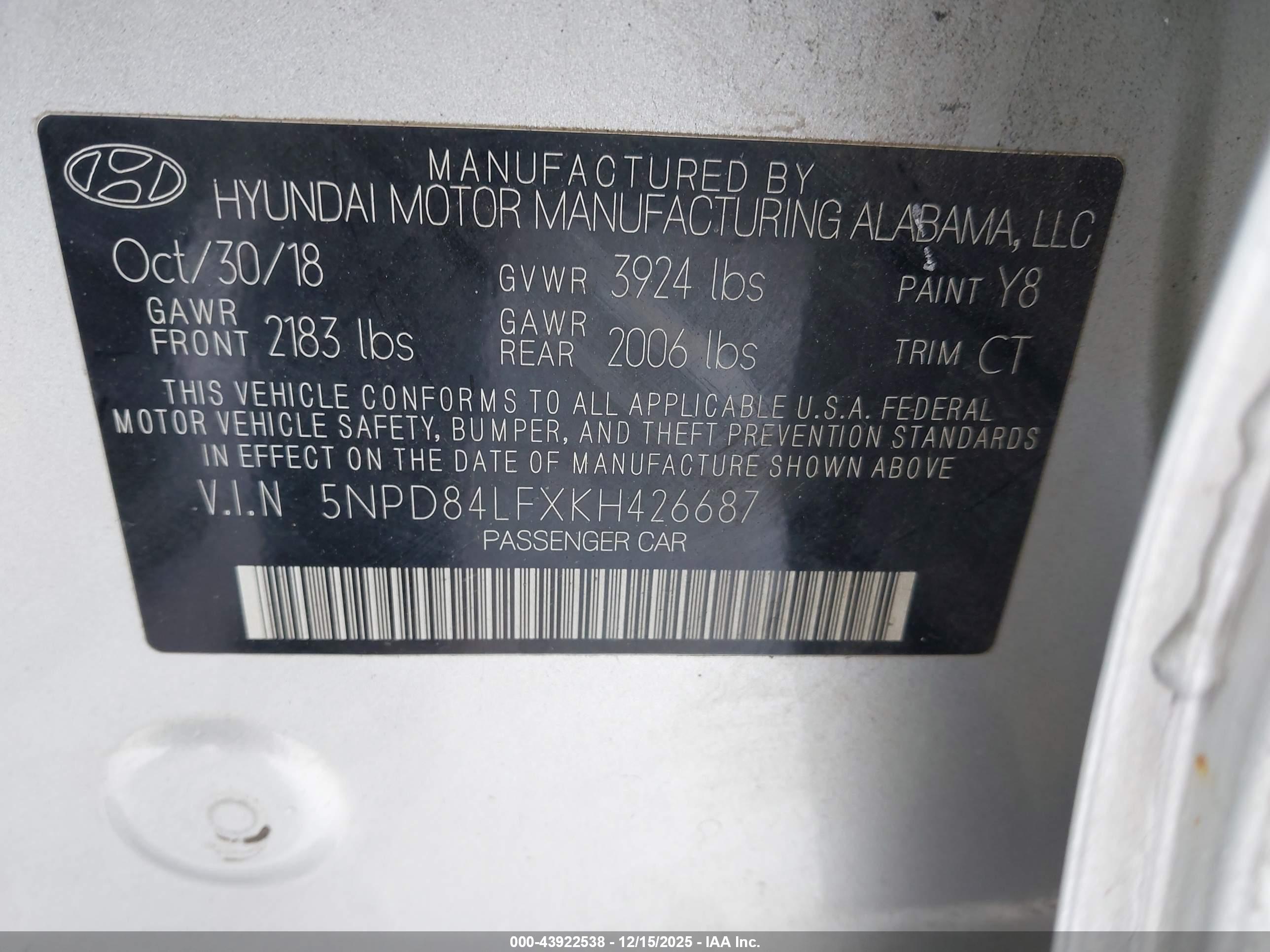 HYUNDAI ELANTRA image 9
