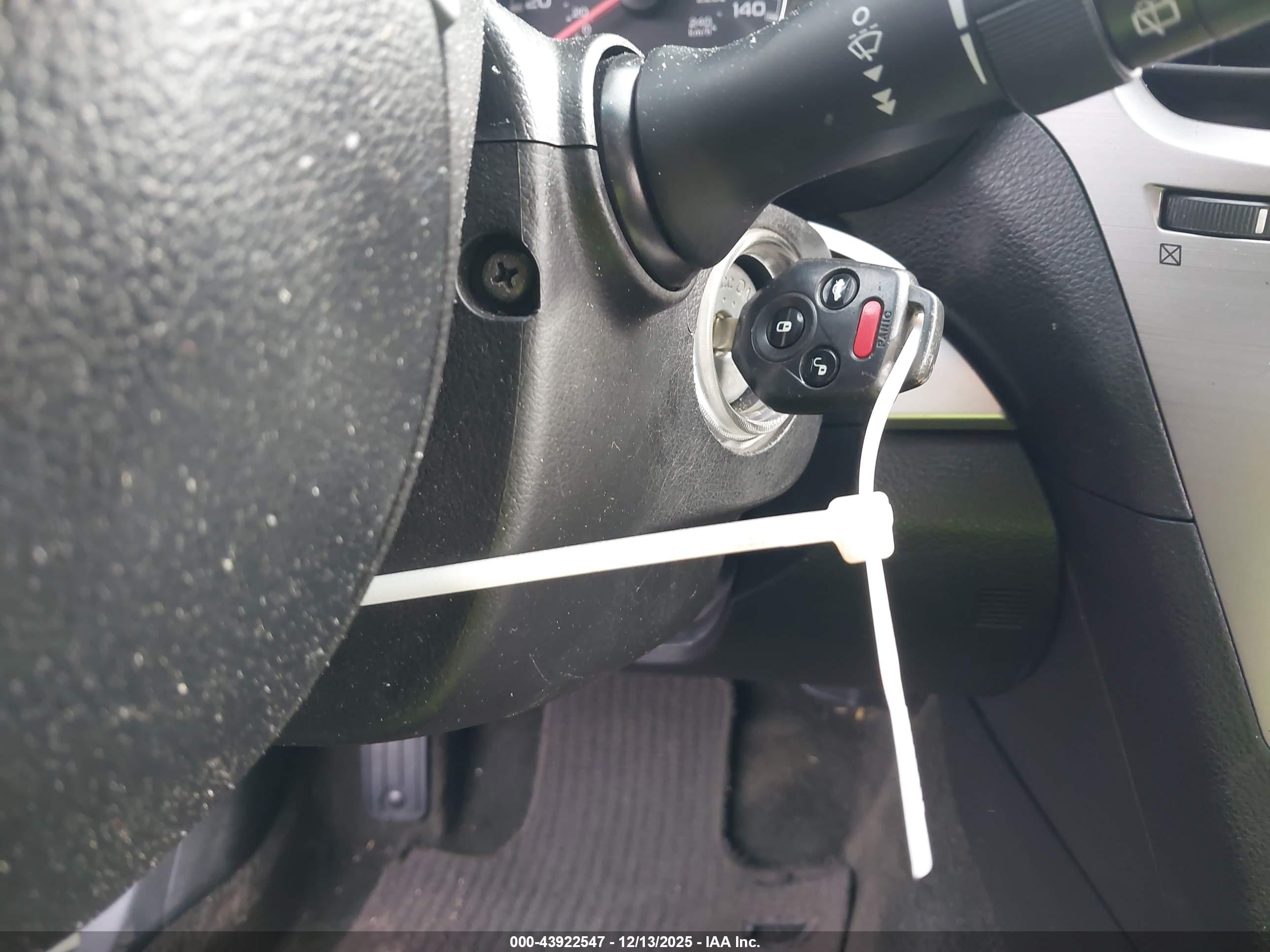 SUBARU OUTBACK image 11