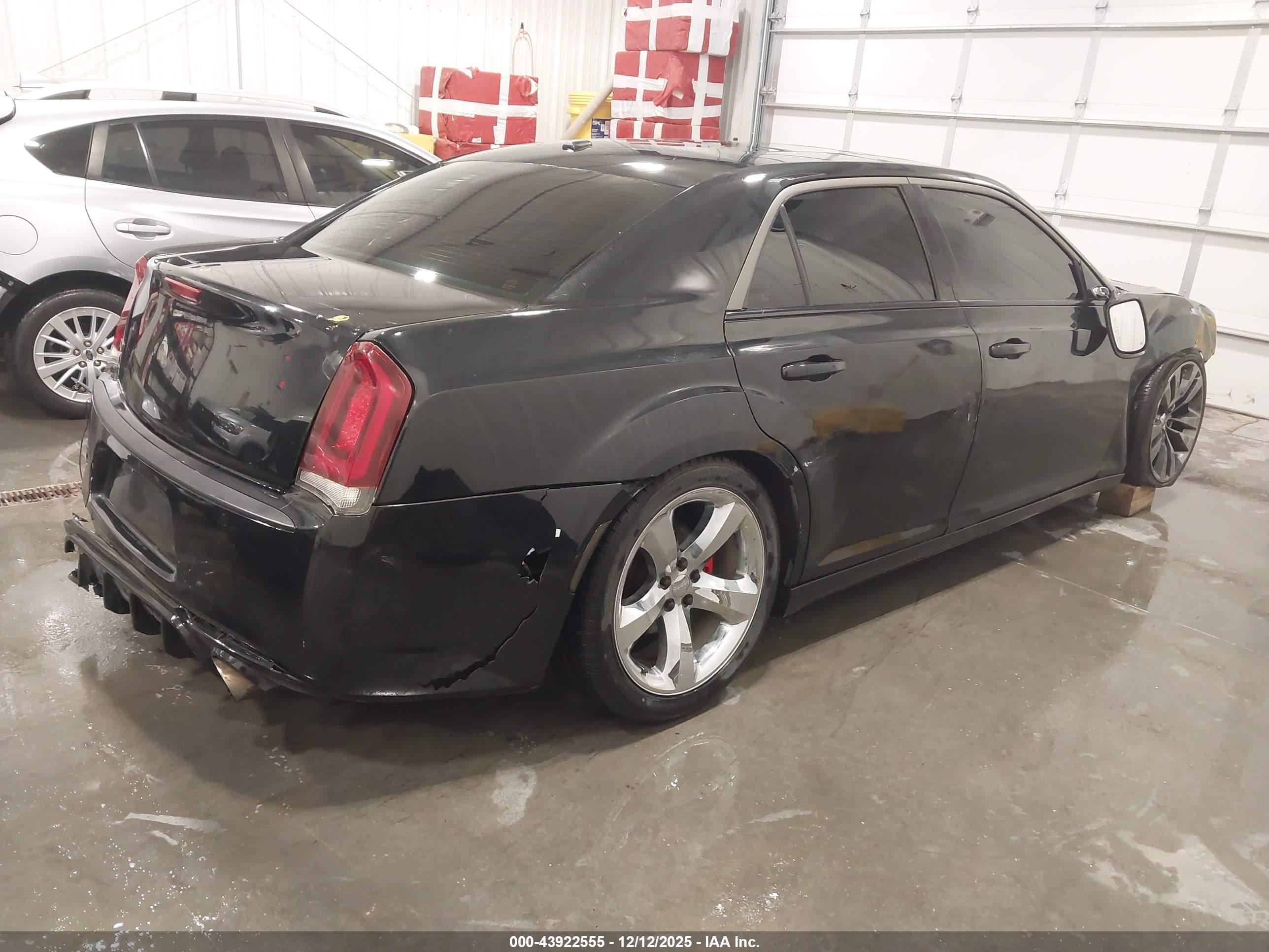 CHRYSLER 300C image 4