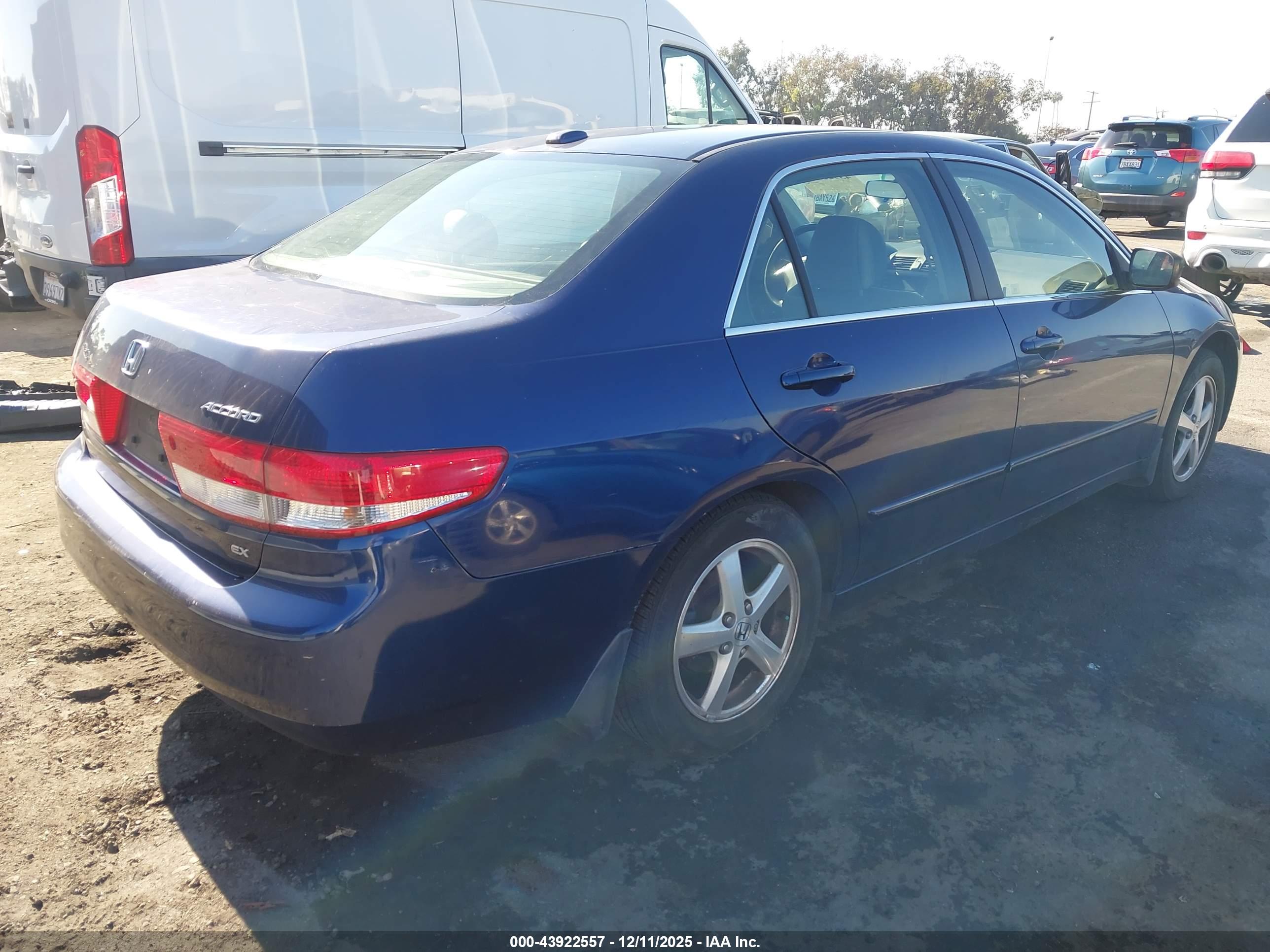 HONDA ACCORD image 4