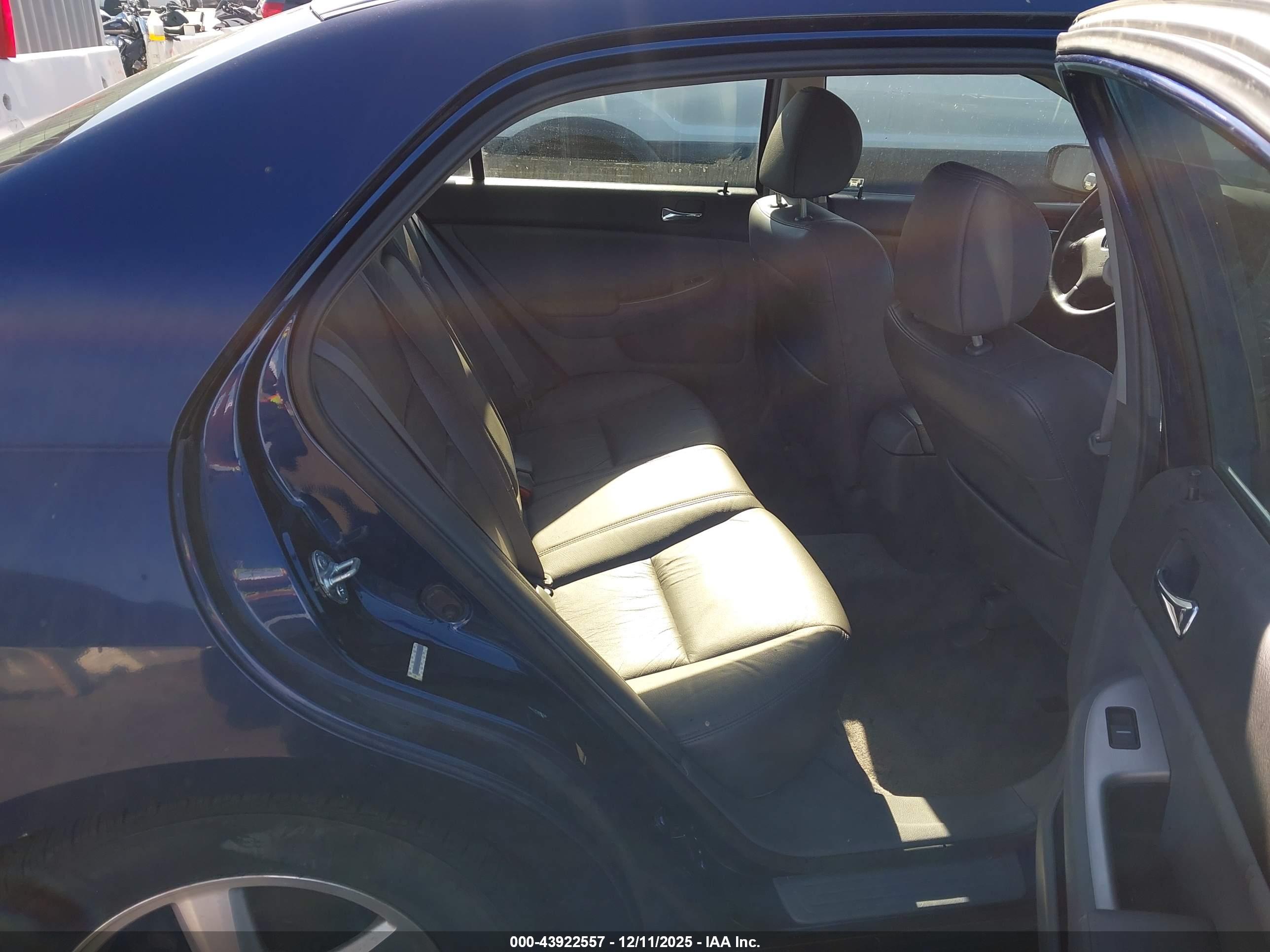 HONDA ACCORD image 8