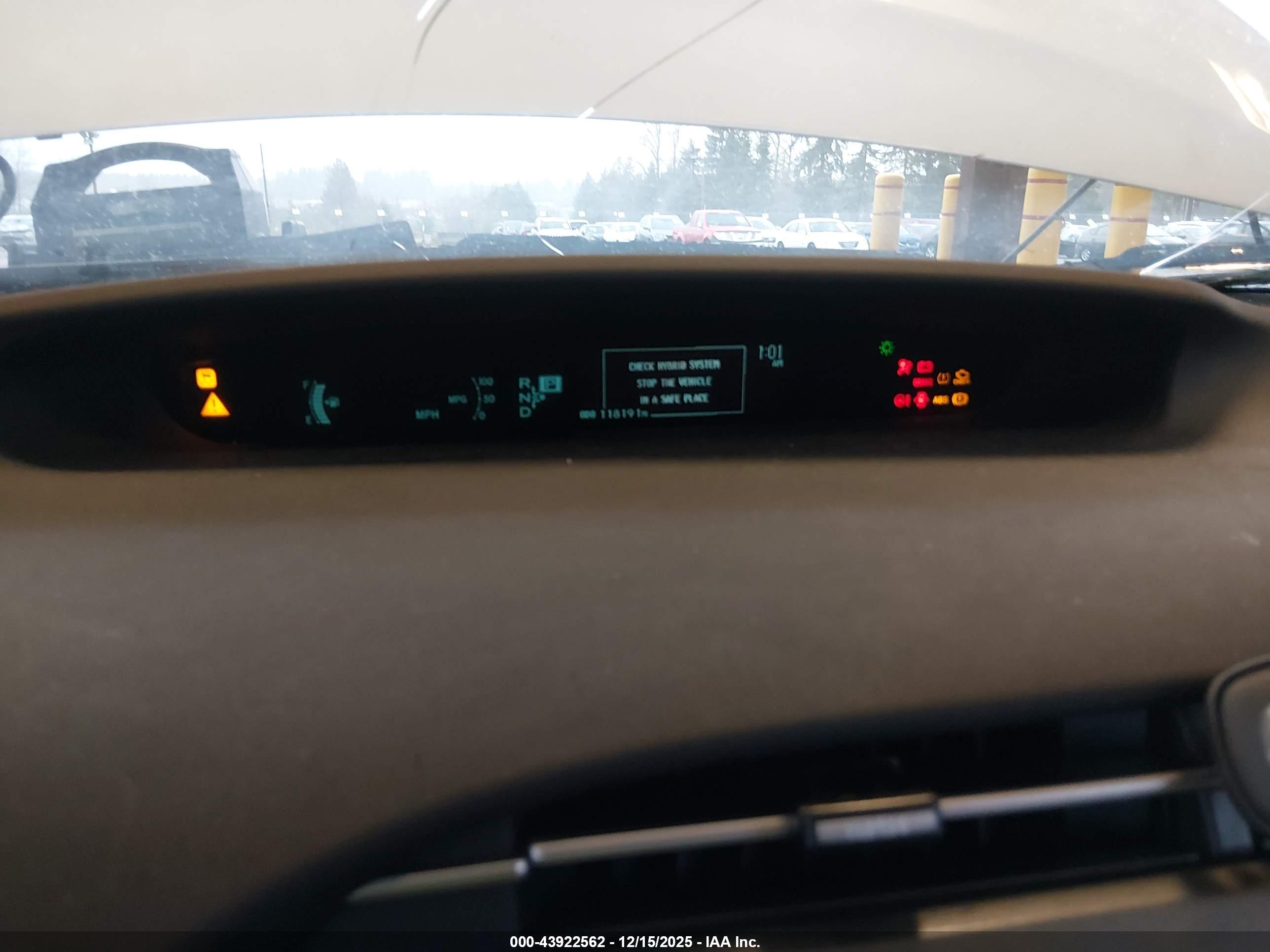 TOYOTA PRIUS image 7