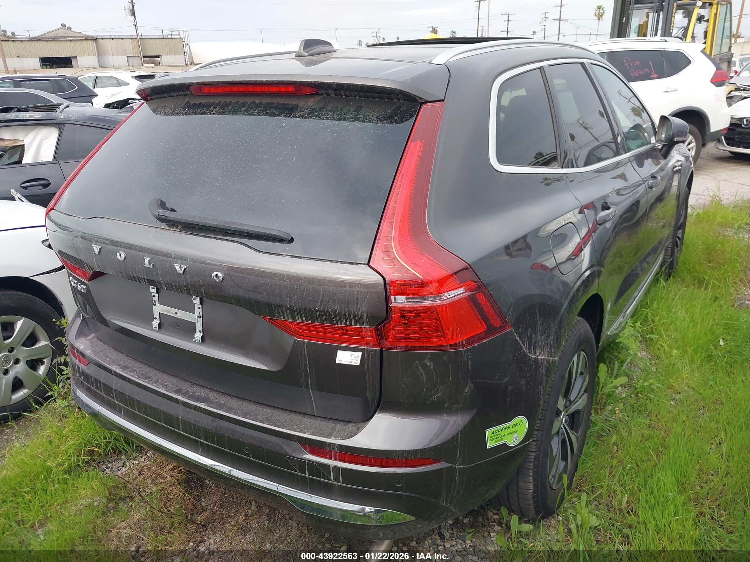 VOLVO XC60 image 4