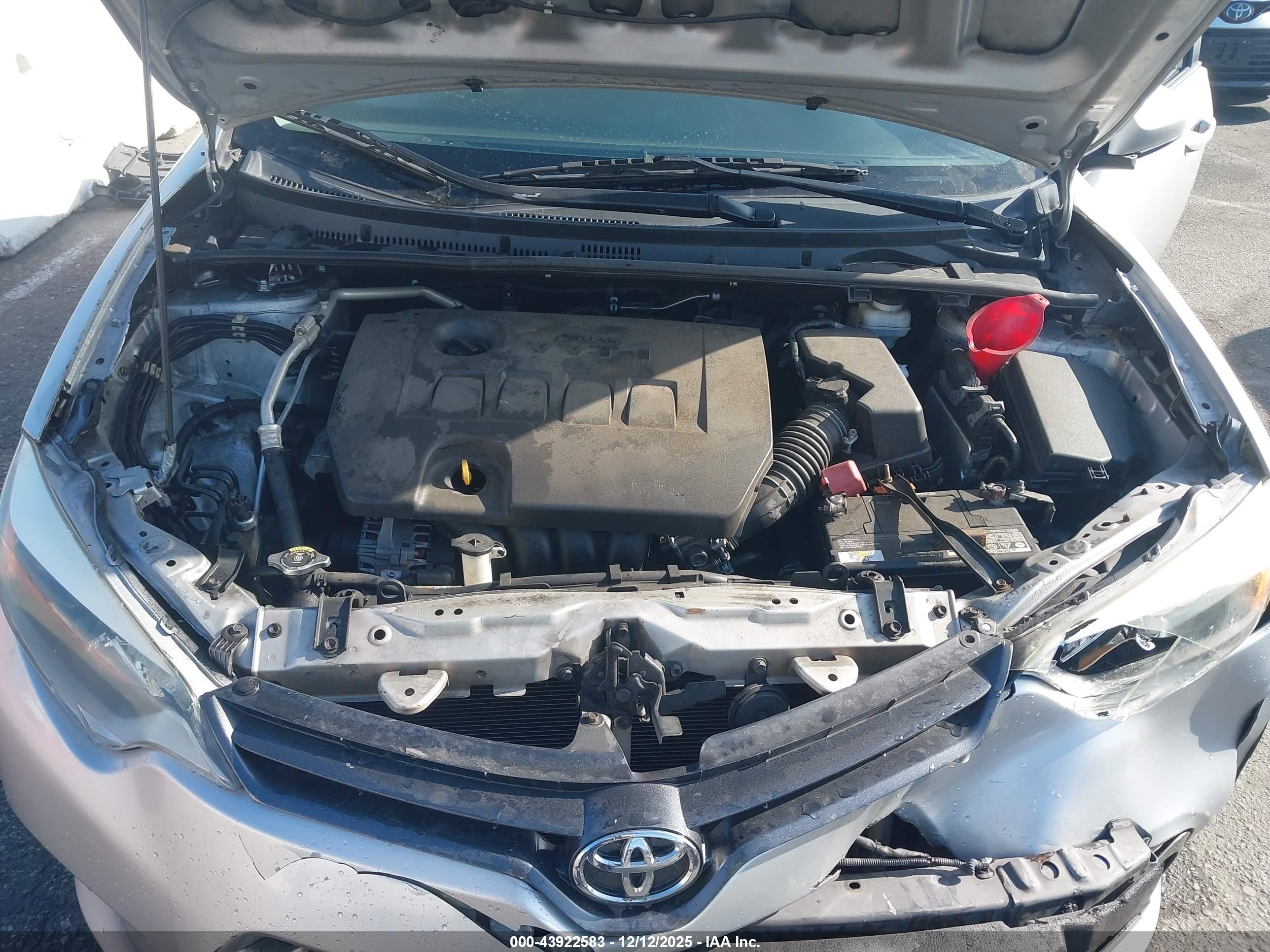 TOYOTA COROLLA image 10