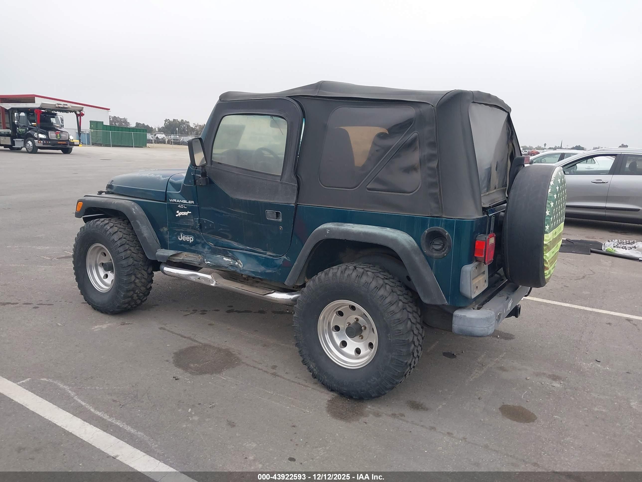 JEEP WRANGLER image 3