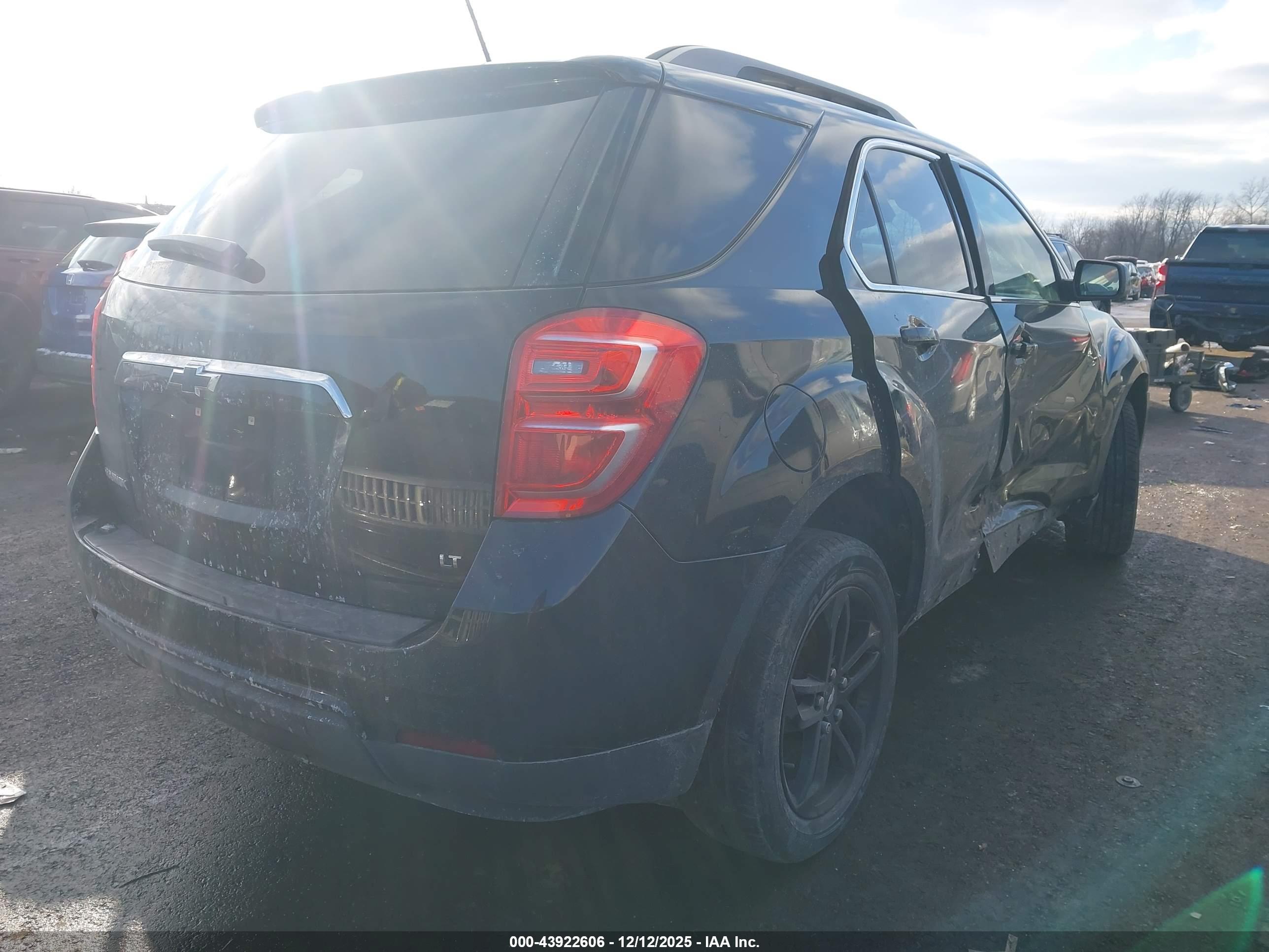 CHEVROLET EQUINOX image 4