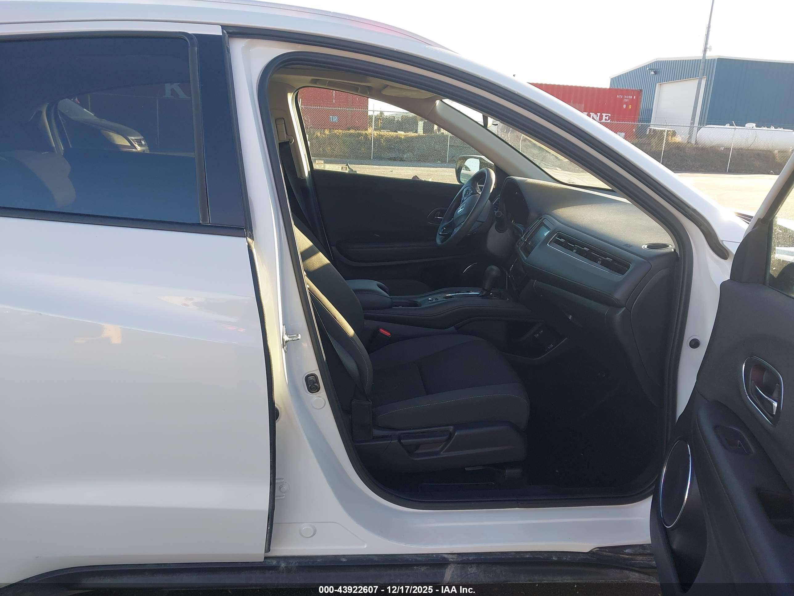 HONDA HR-V image 5