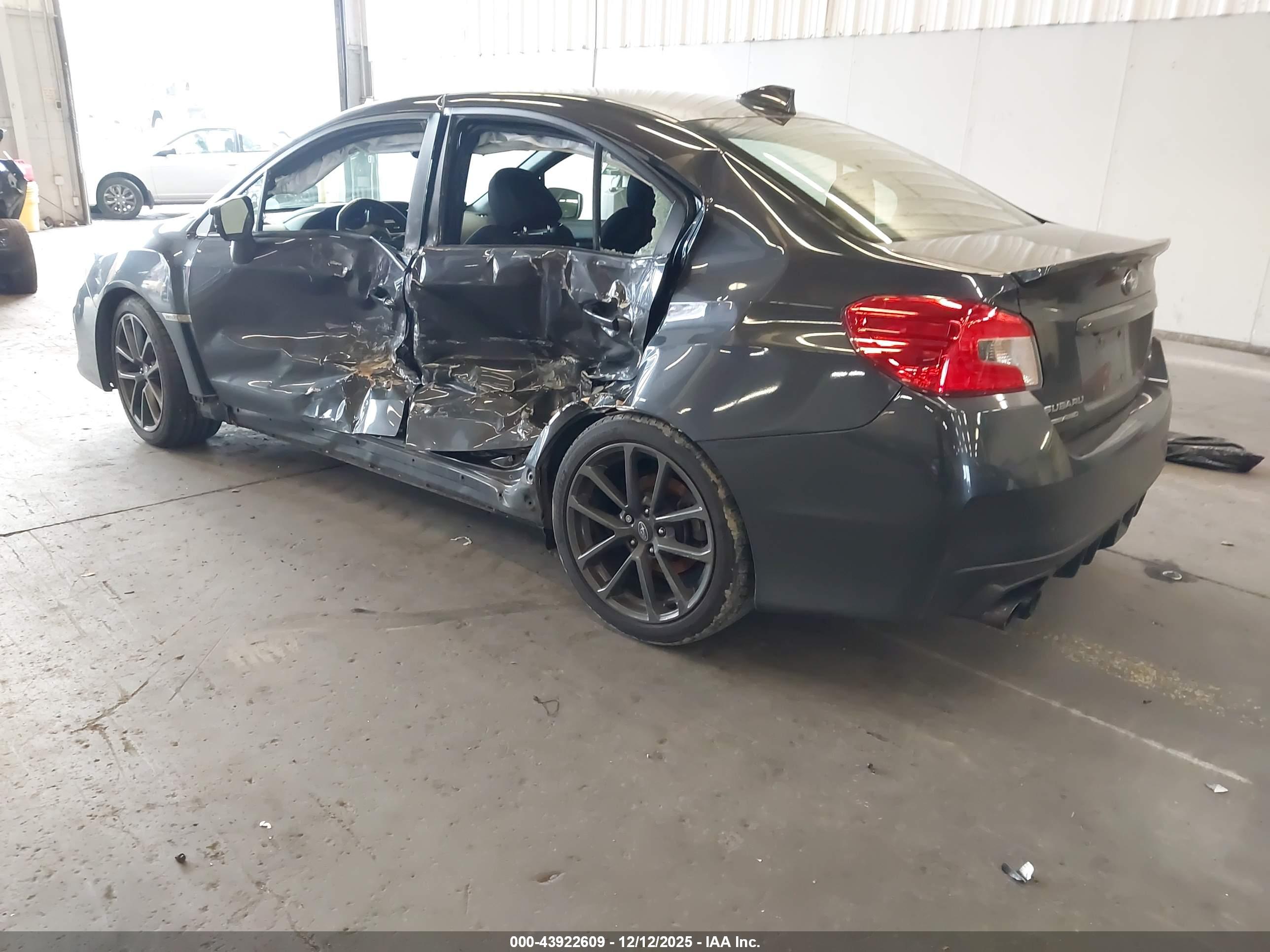 SUBARU WRX image 3