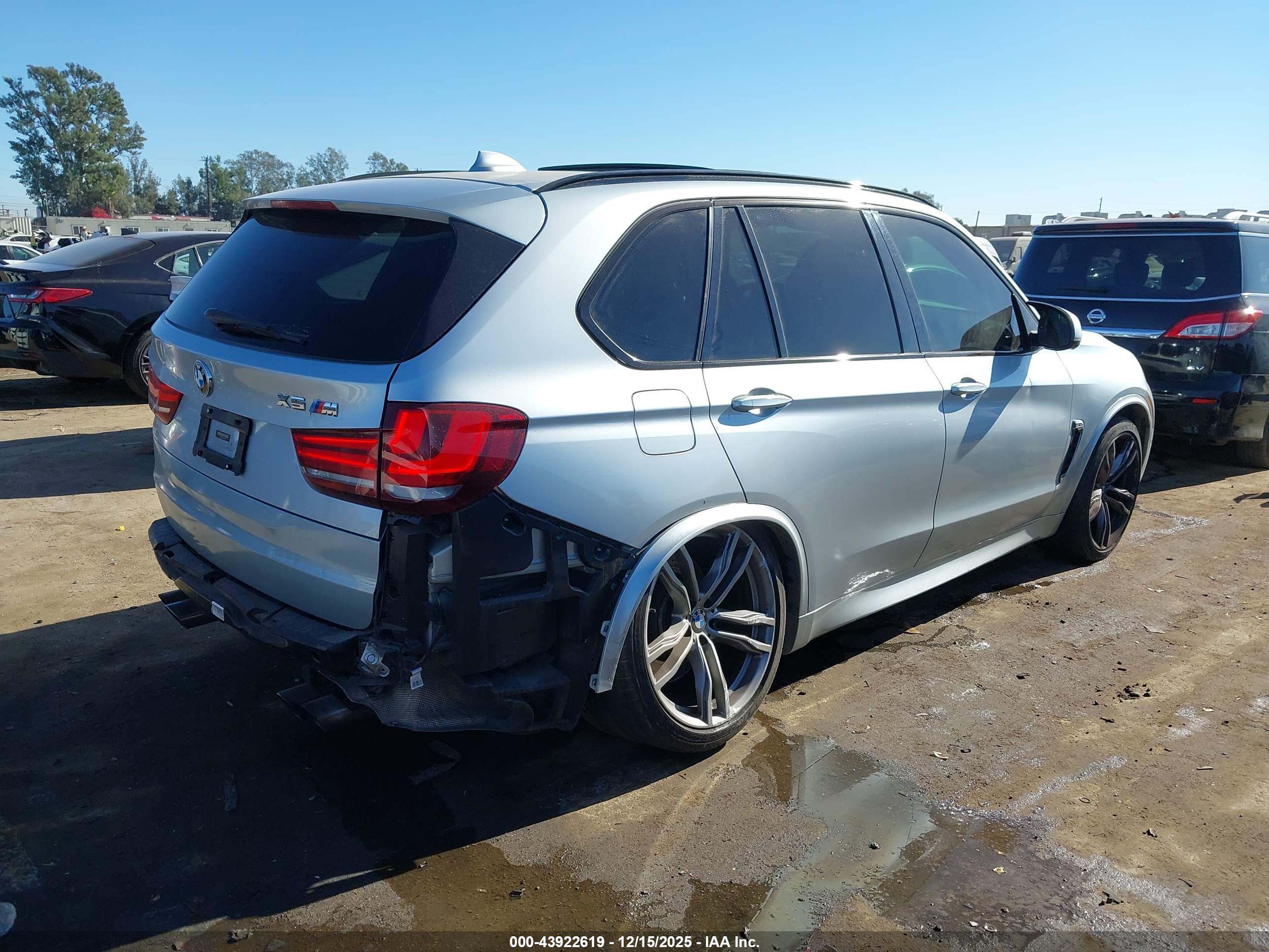 BMW X5 image 4