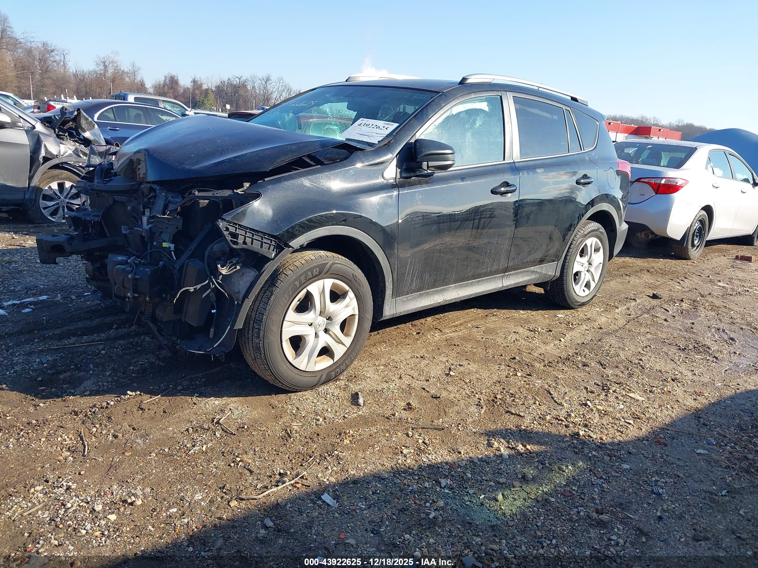 TOYOTA RAV4 image 2