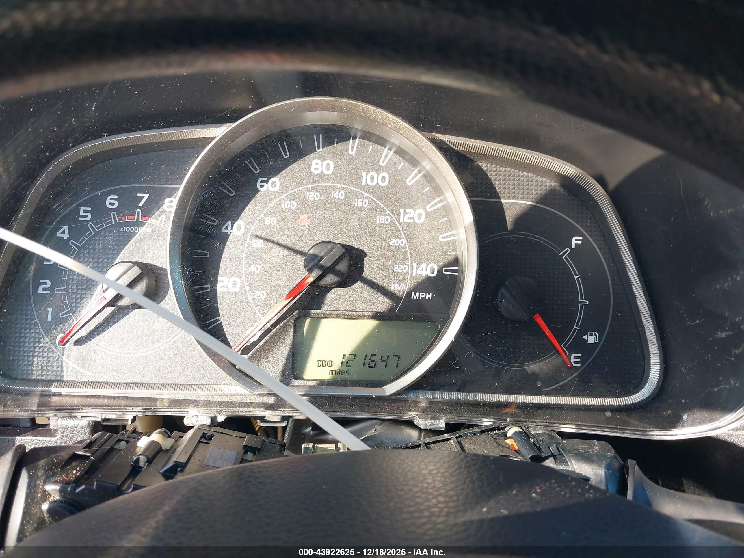 TOYOTA RAV4 image 7