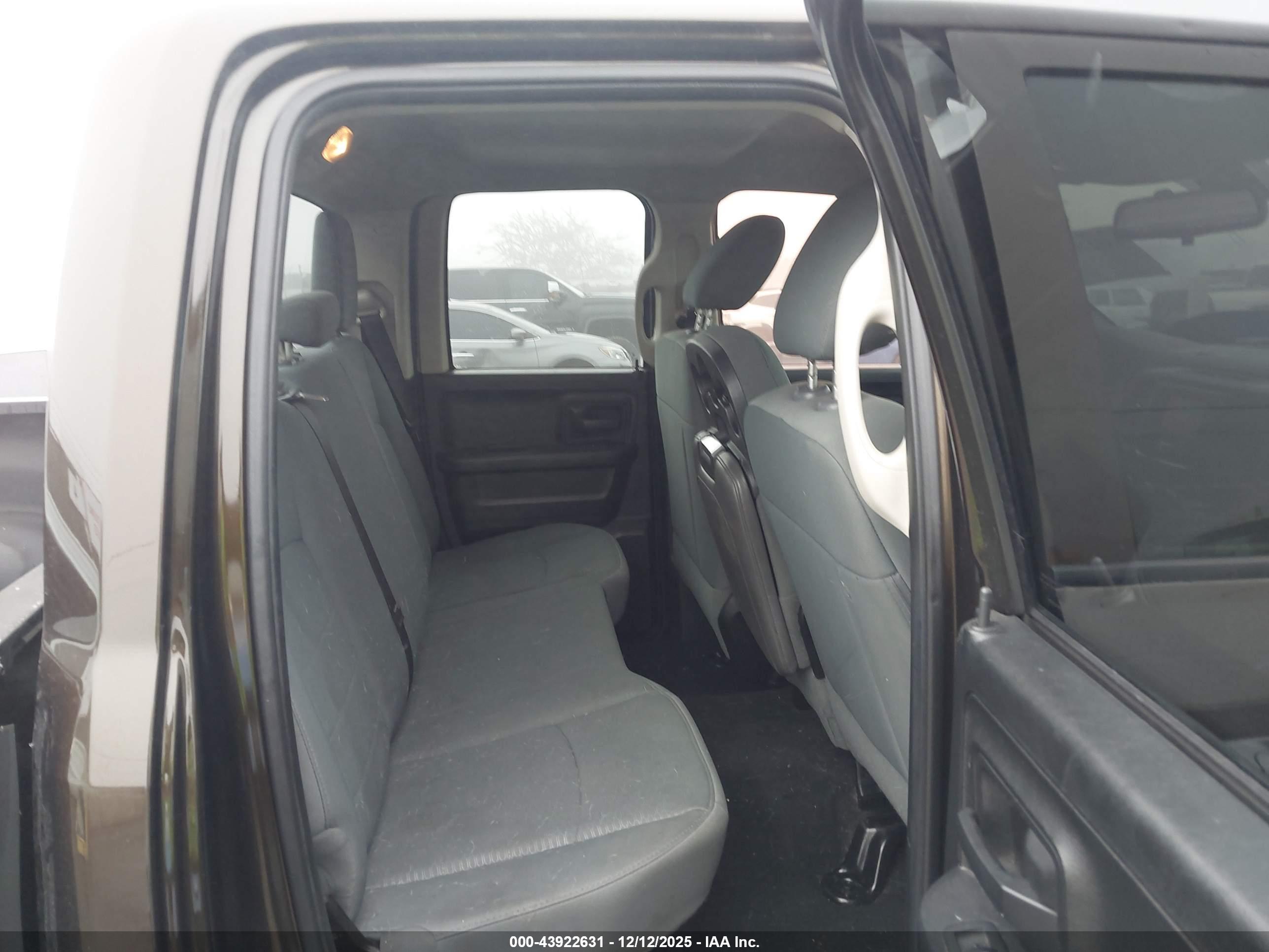 RAM 1500 image 8