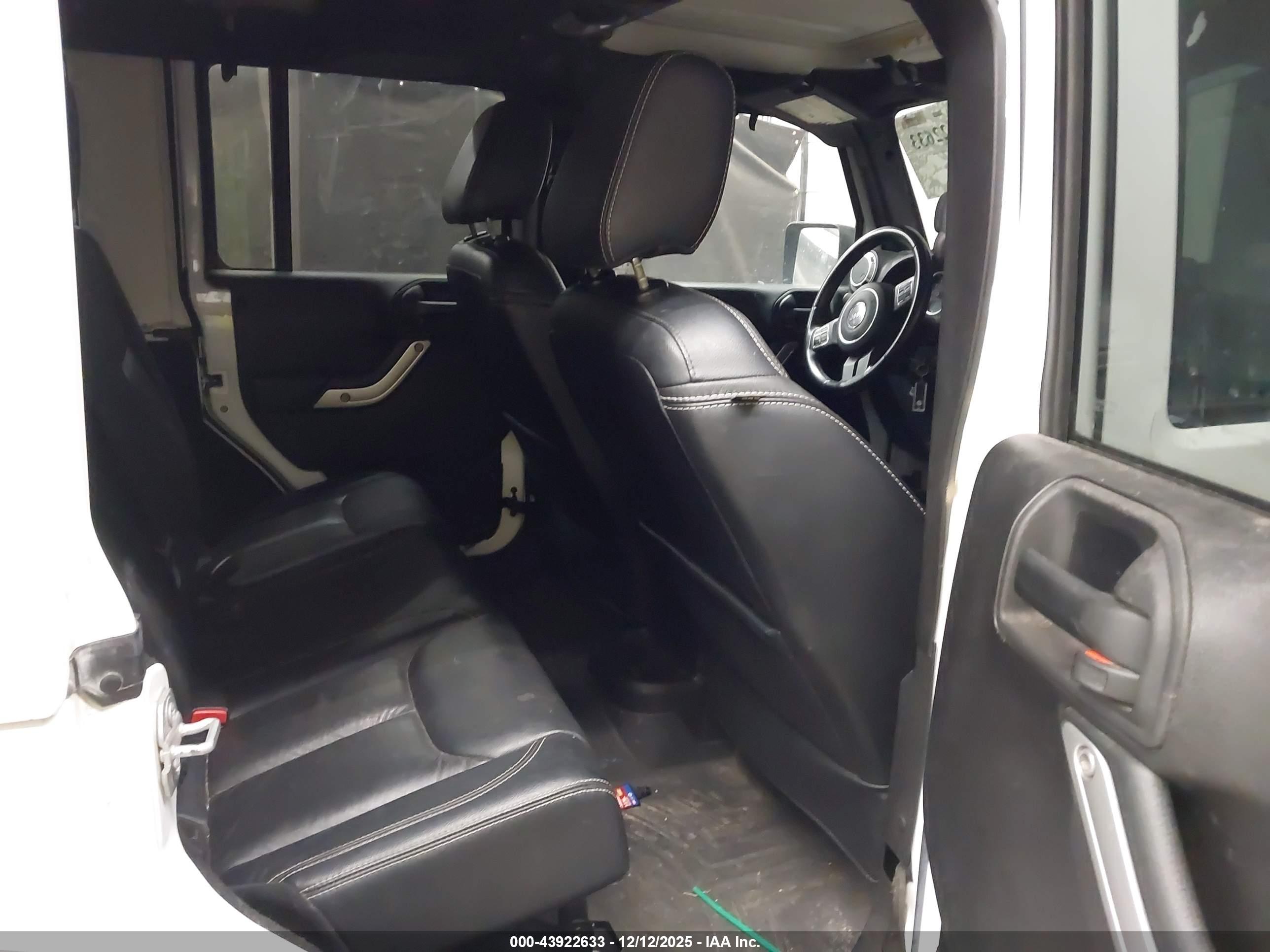 JEEP WRANGLER image 8