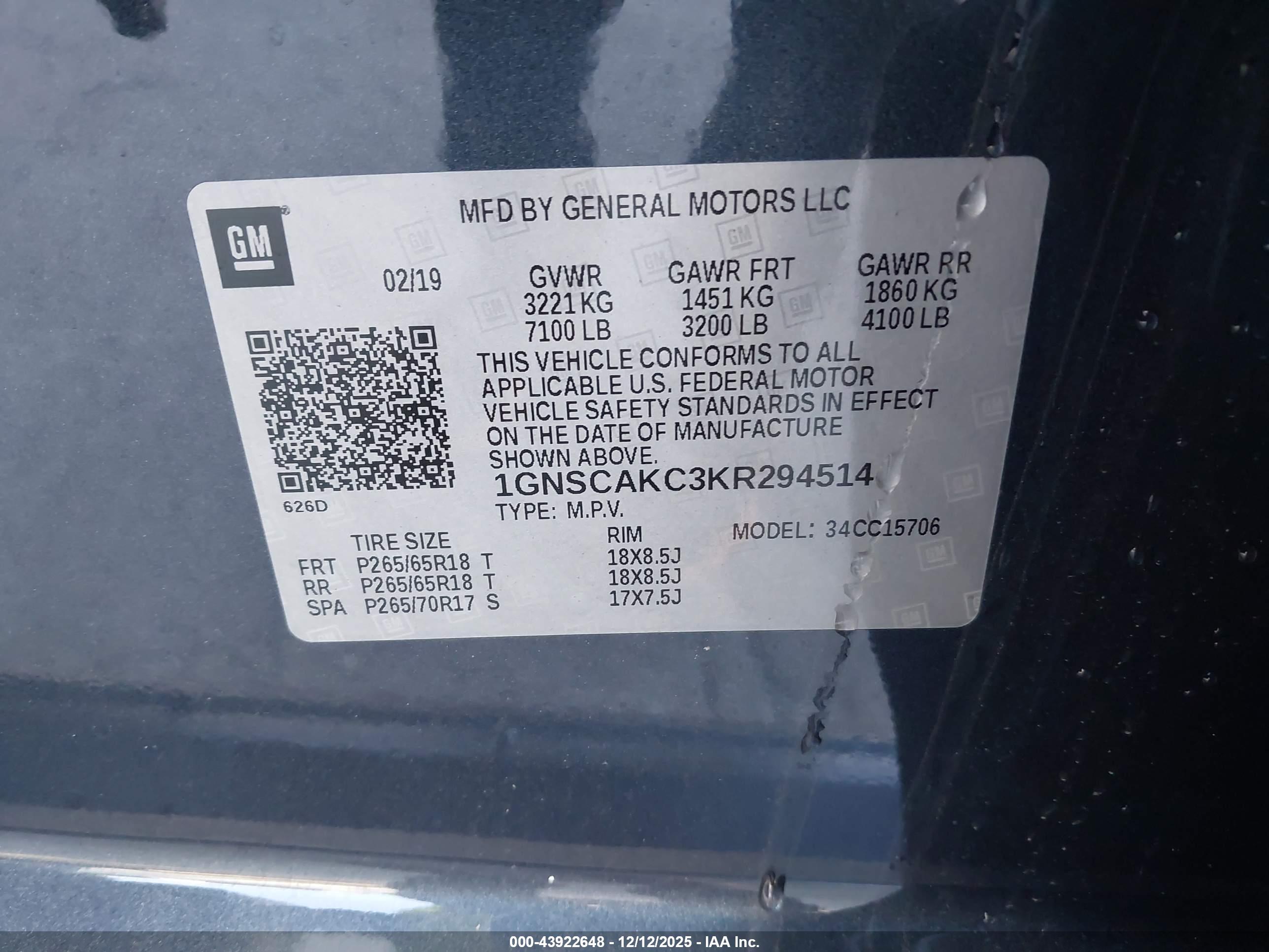 CHEVROLET TAHOE image 9