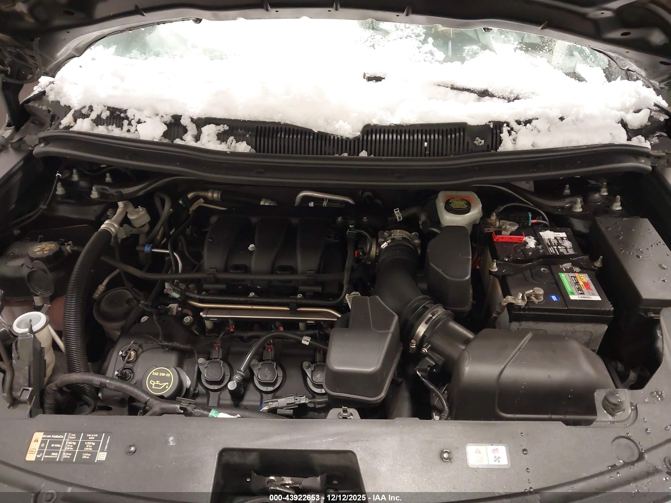 FORD EXPLORER image 10