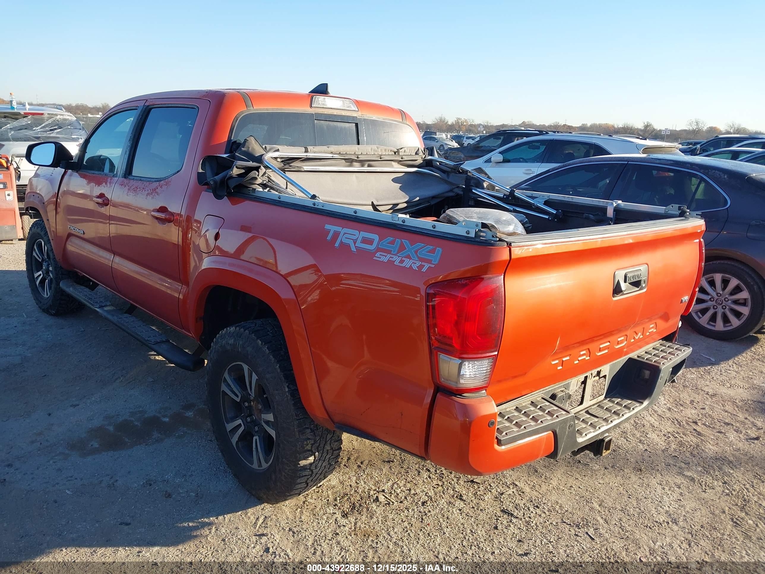 TOYOTA TACOMA image 3