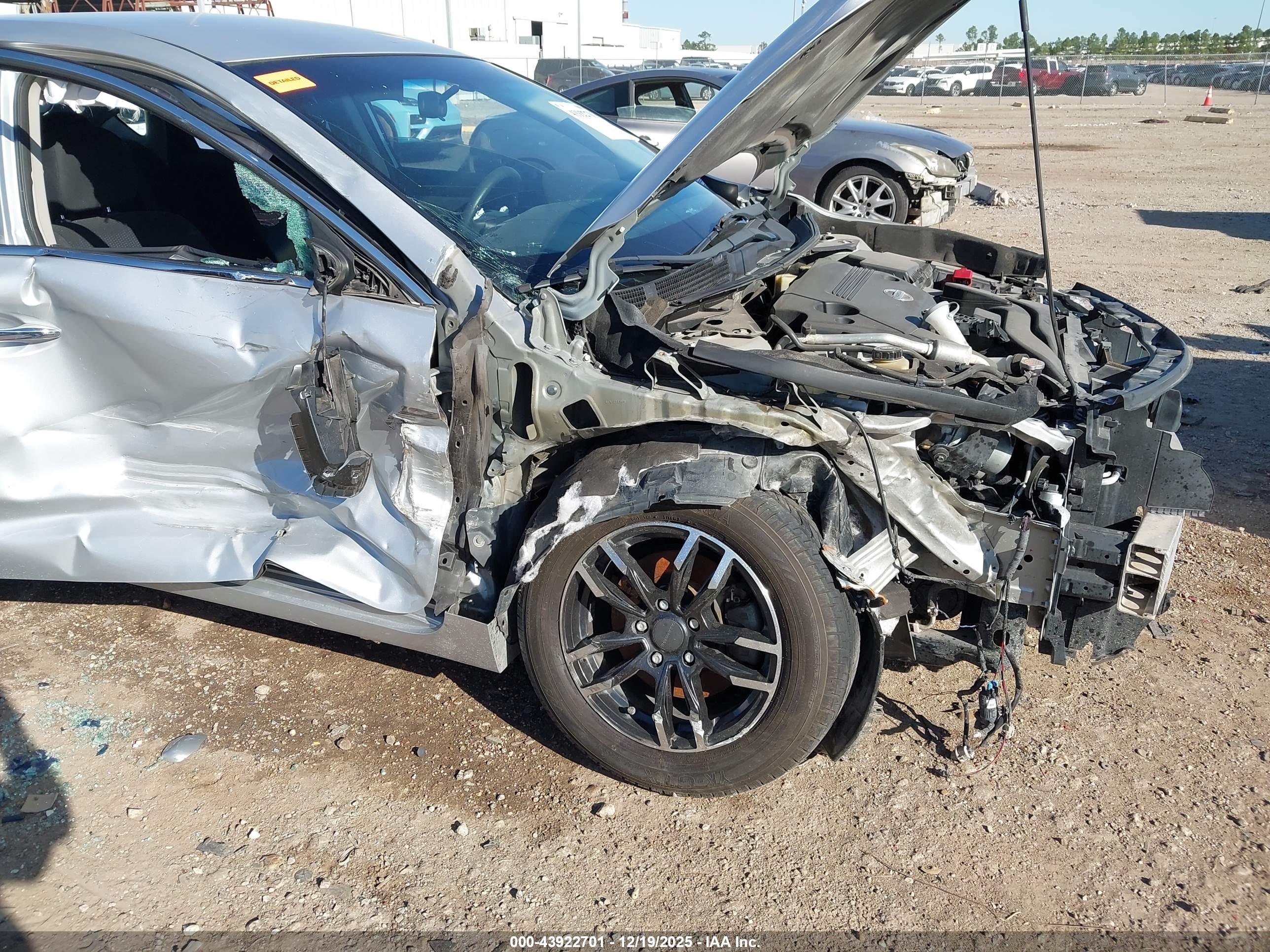 NISSAN ALTIMA image 6