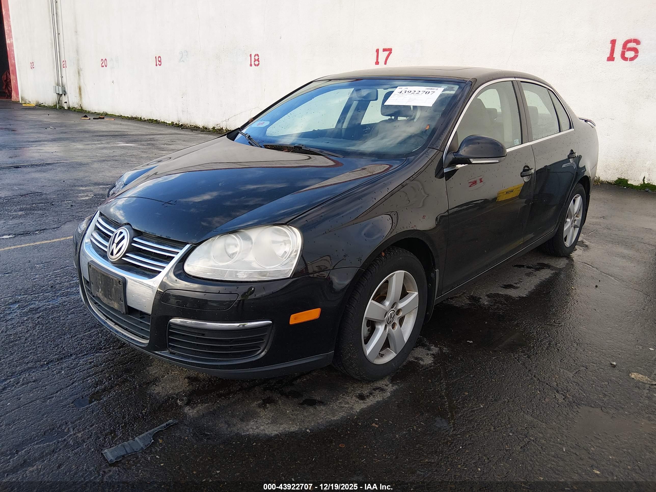 VOLKSWAGEN JETTA image 2