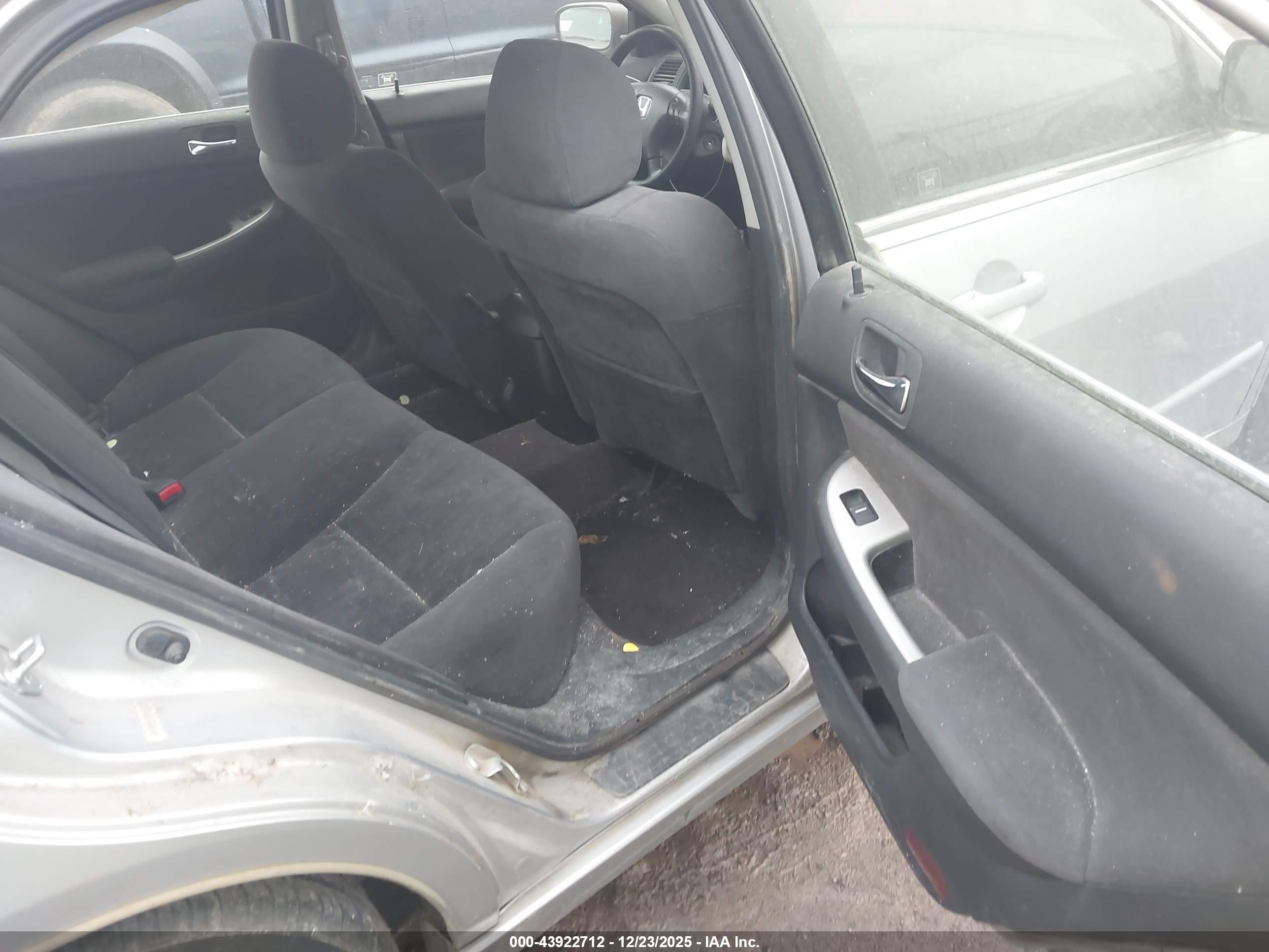 HONDA ACCORD image 8