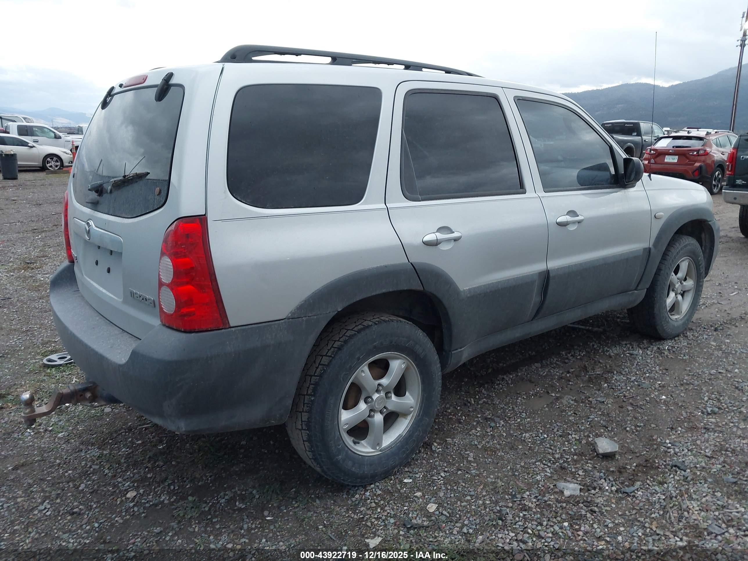 MAZDA TRIBUTE image 4