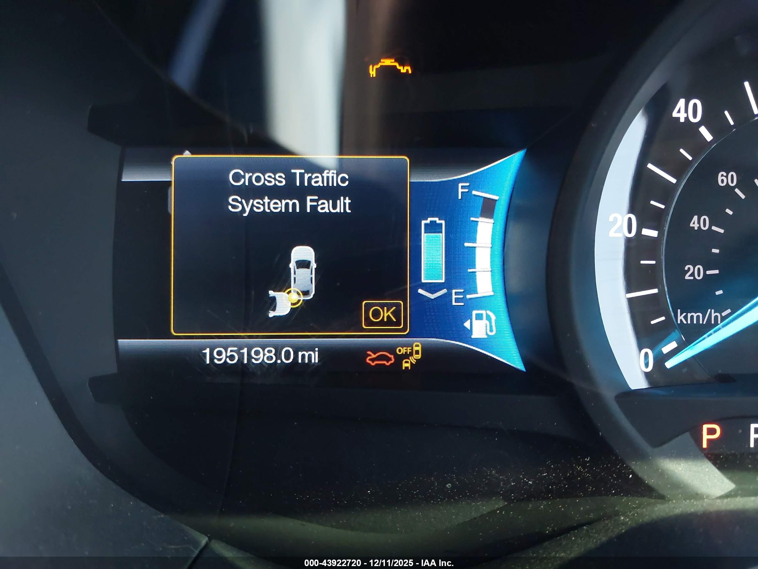 FORD FUSION image 7