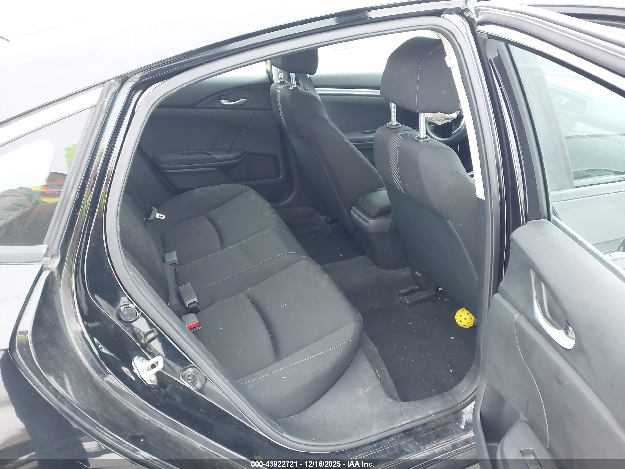 HONDA CIVIC image 8