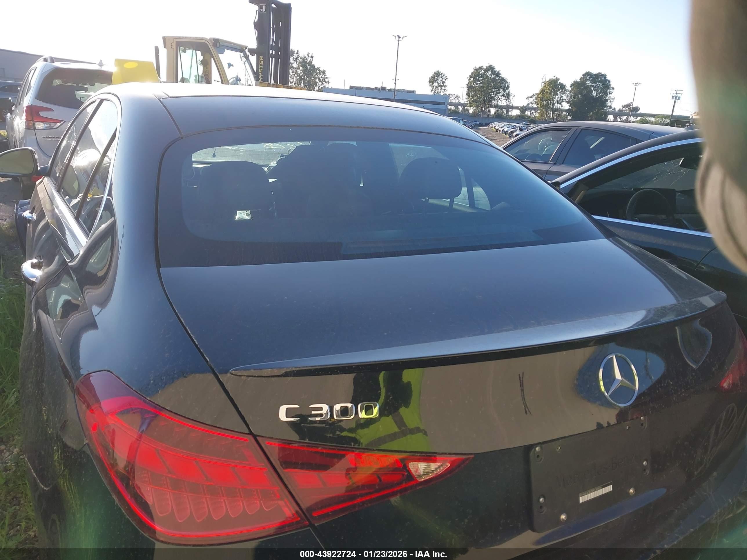 MERCEDES-BENZ C image 3