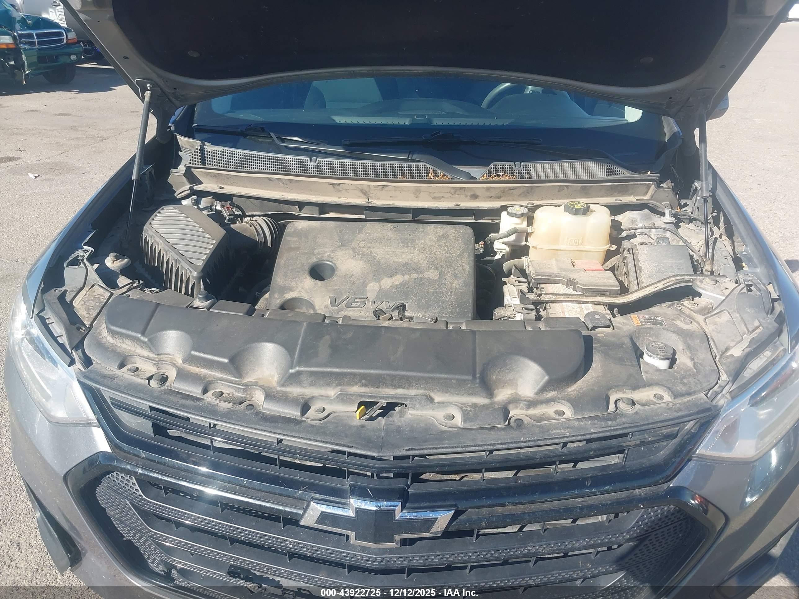 CHEVROLET TRAVERSE image 10