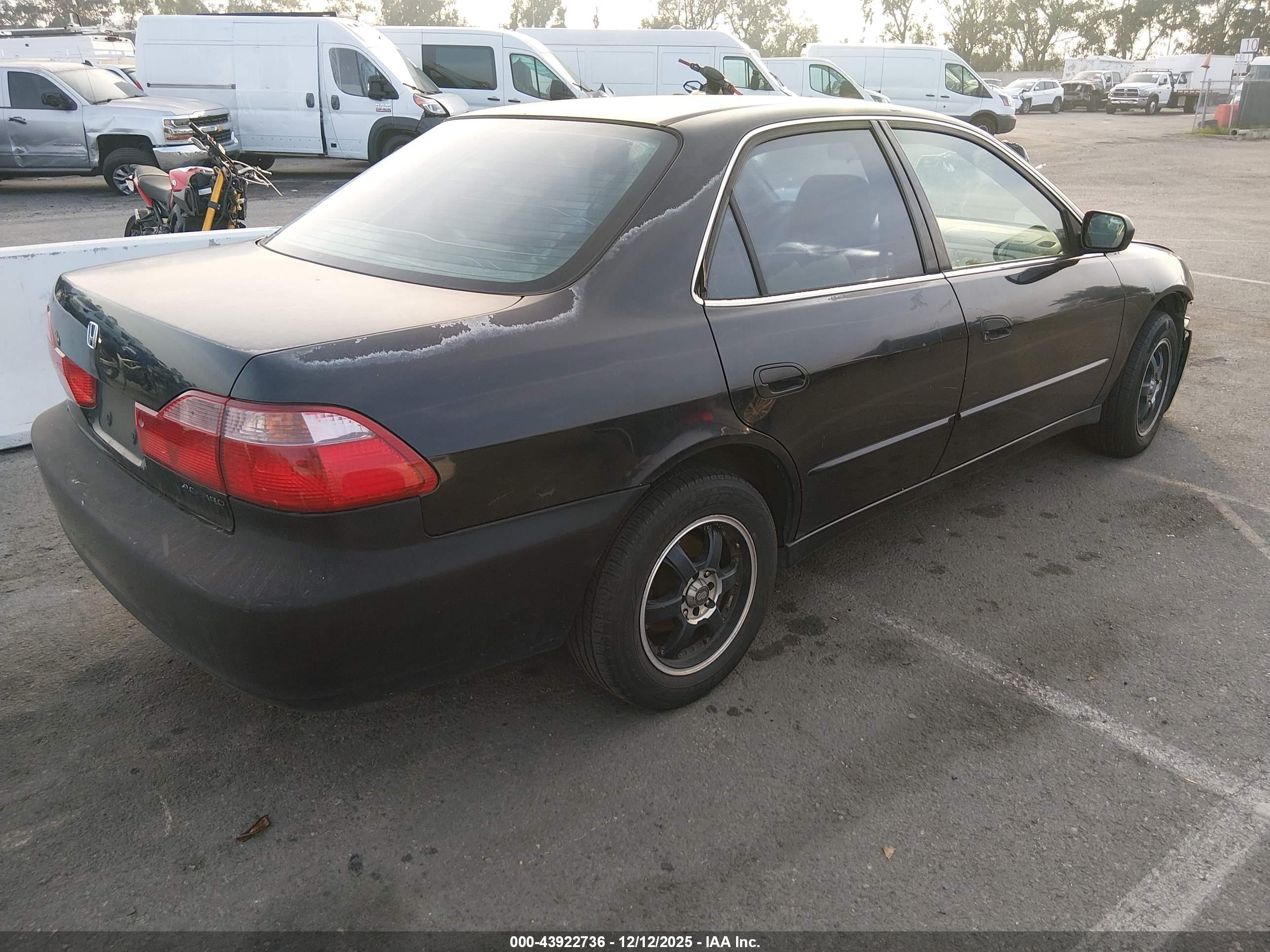 HONDA ACCORD image 4