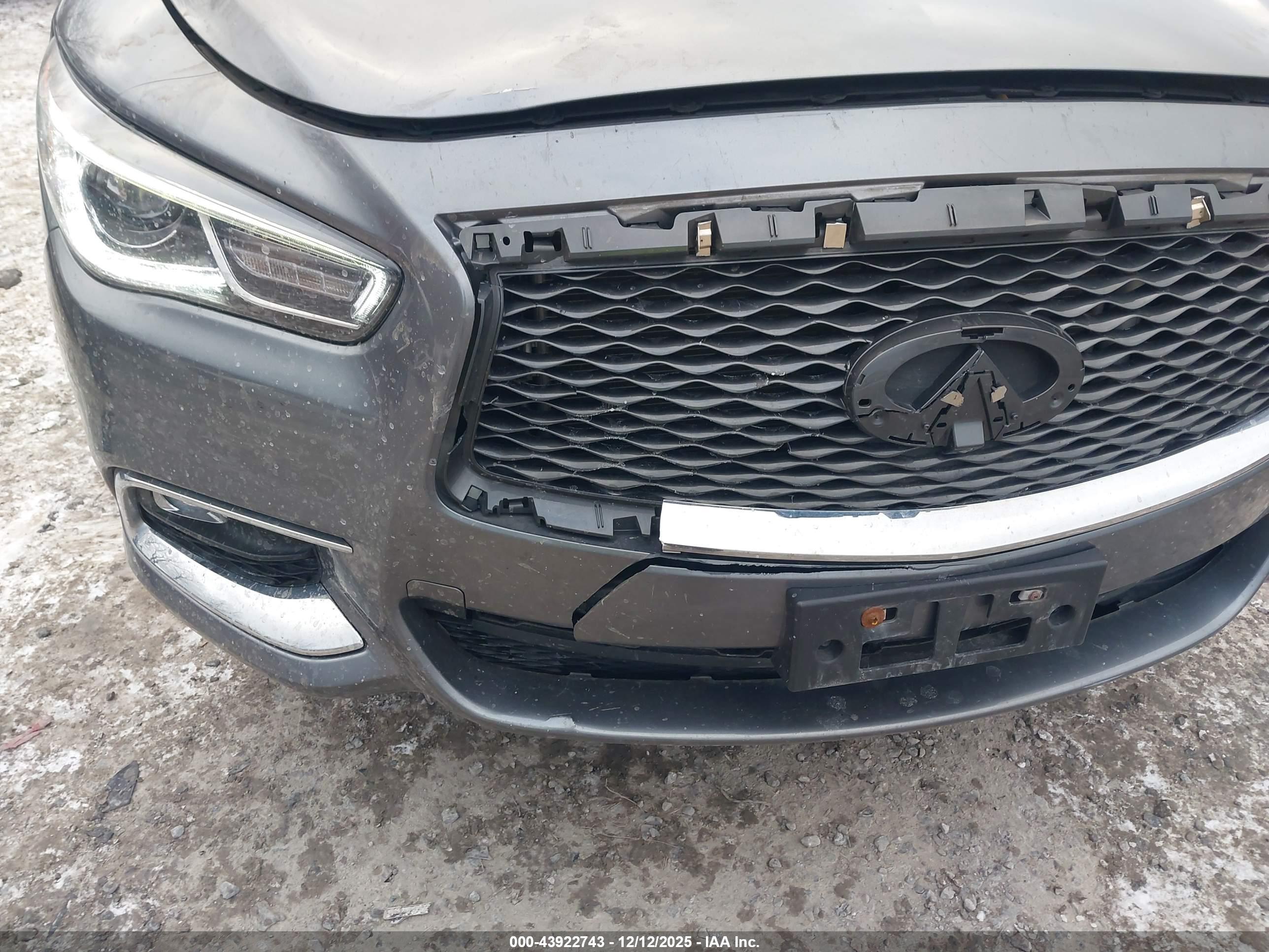 INFINITI QX60 image 6