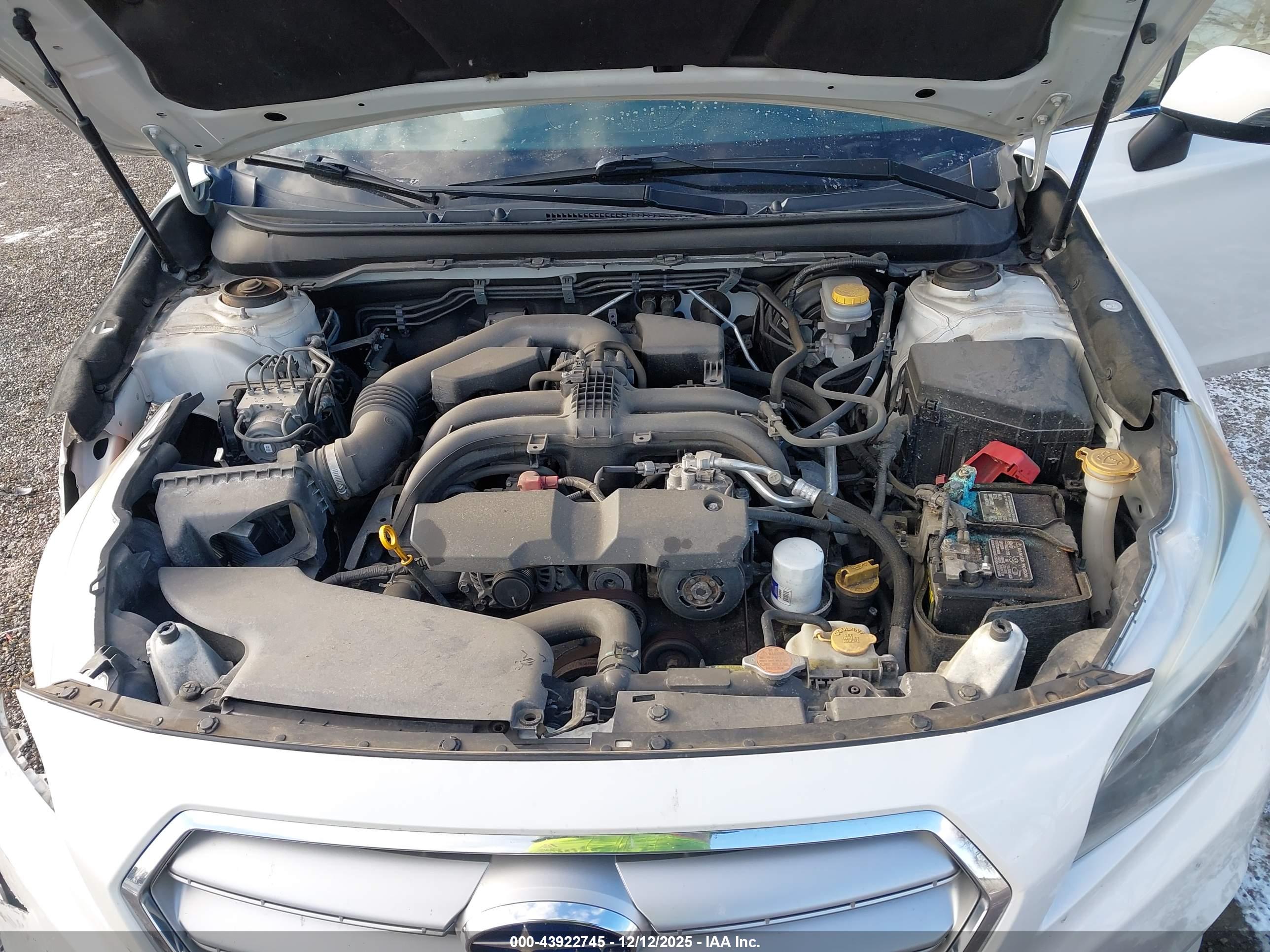SUBARU LEGACY image 10