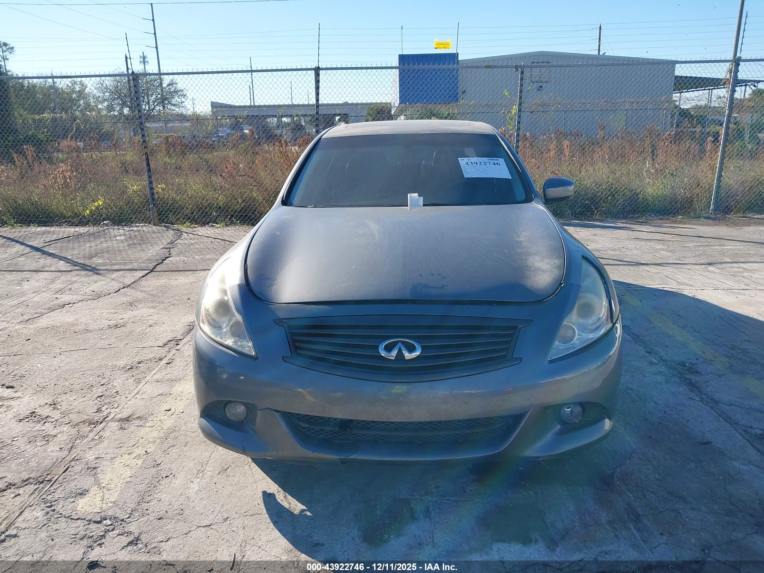 INFINITI Q40 image 6