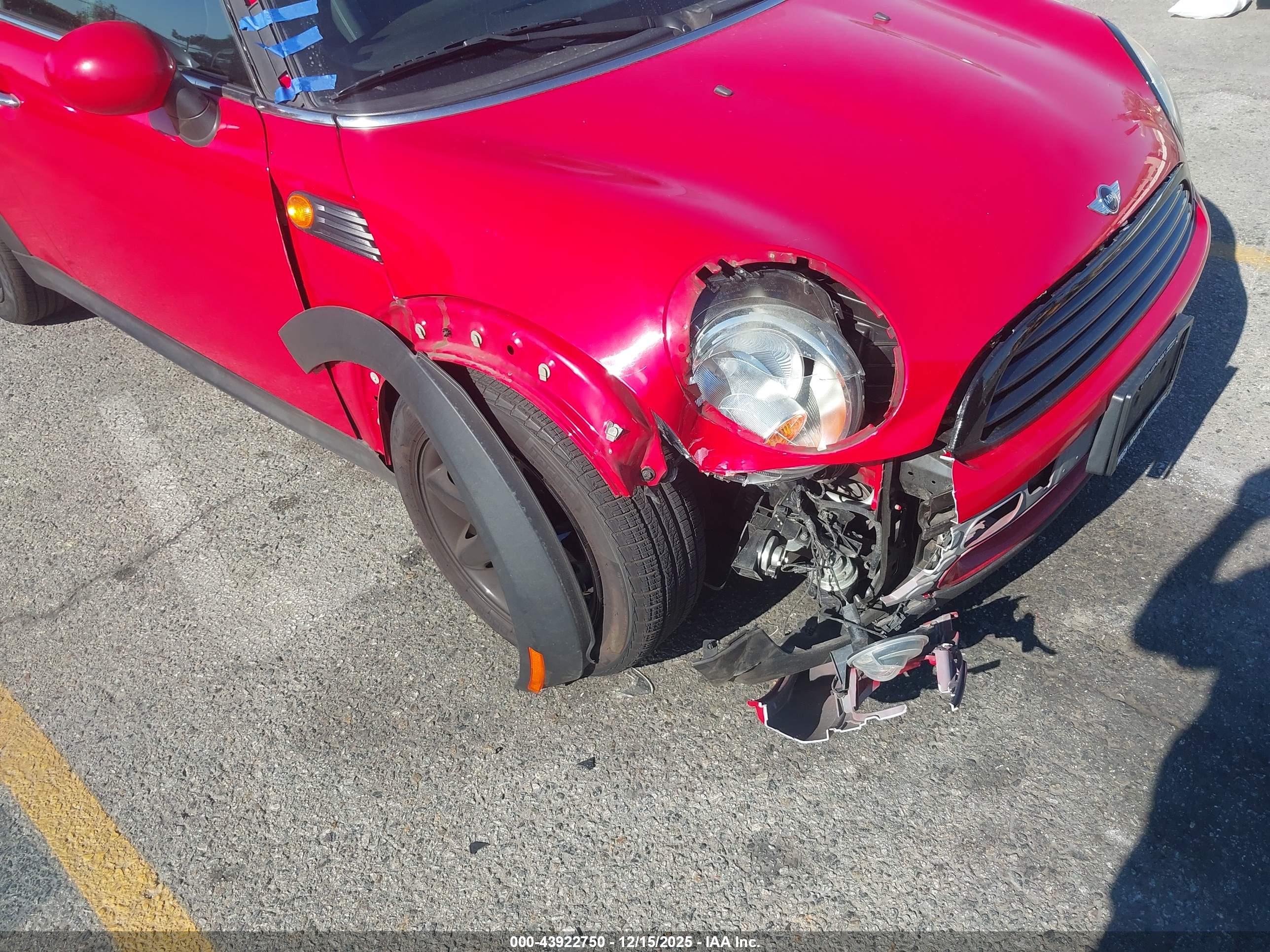 MINI COOPER image 6