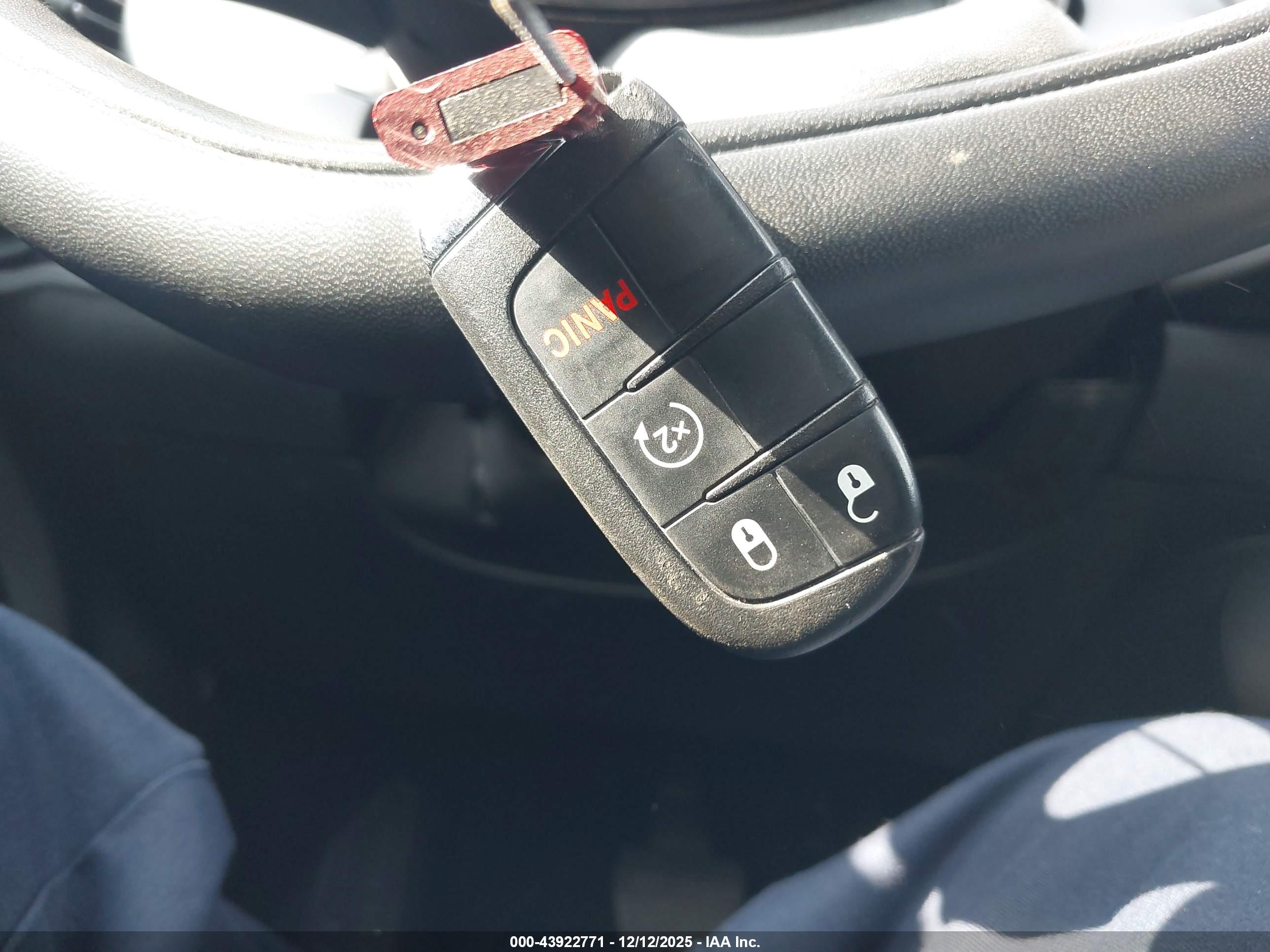 FIAT 500X image 11
