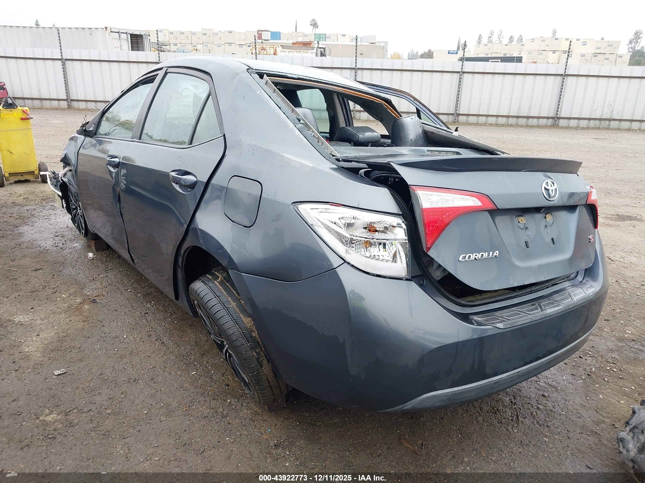 TOYOTA COROLLA image 3