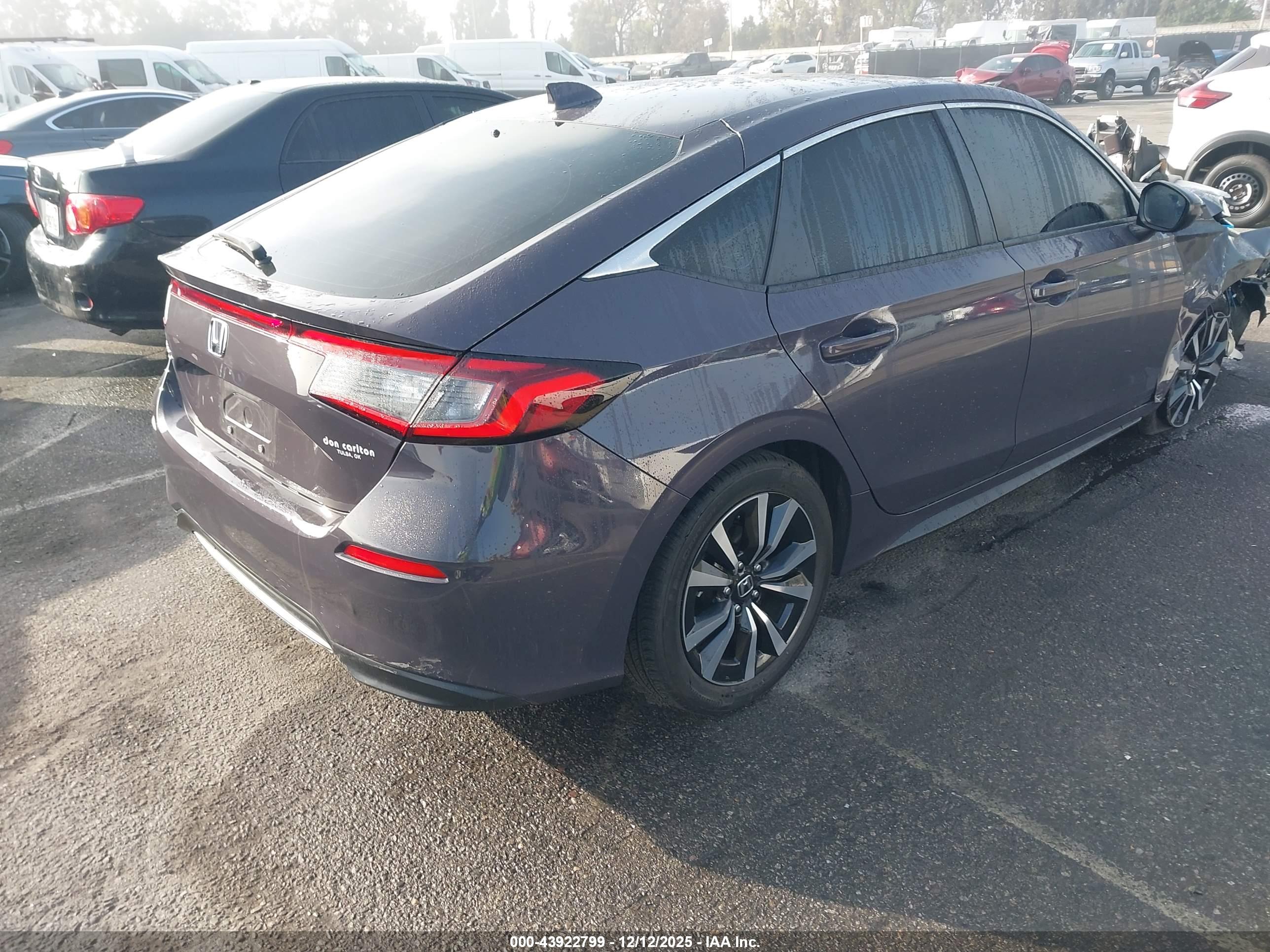 HONDA CIVIC image 4