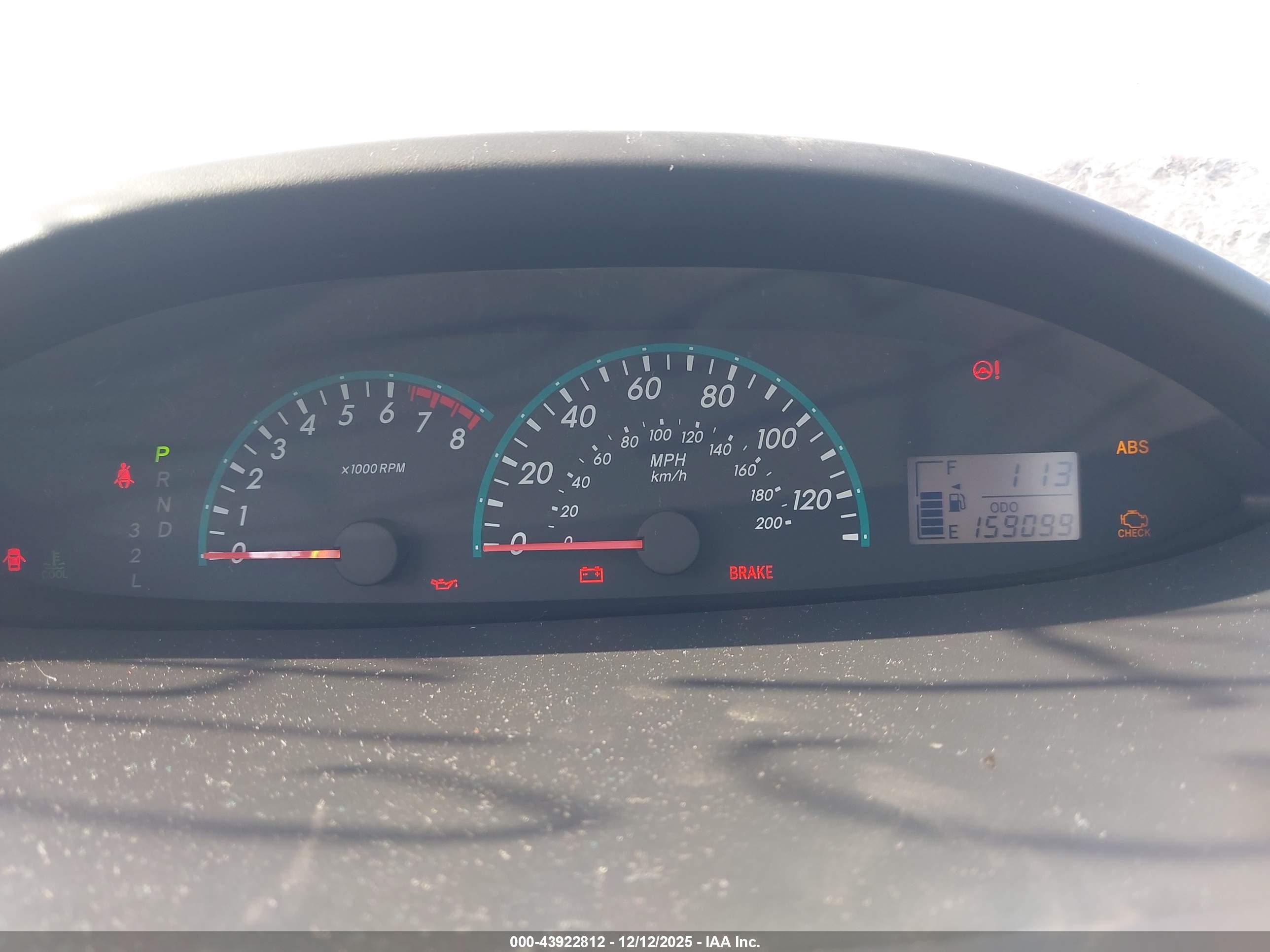 TOYOTA YARIS image 7