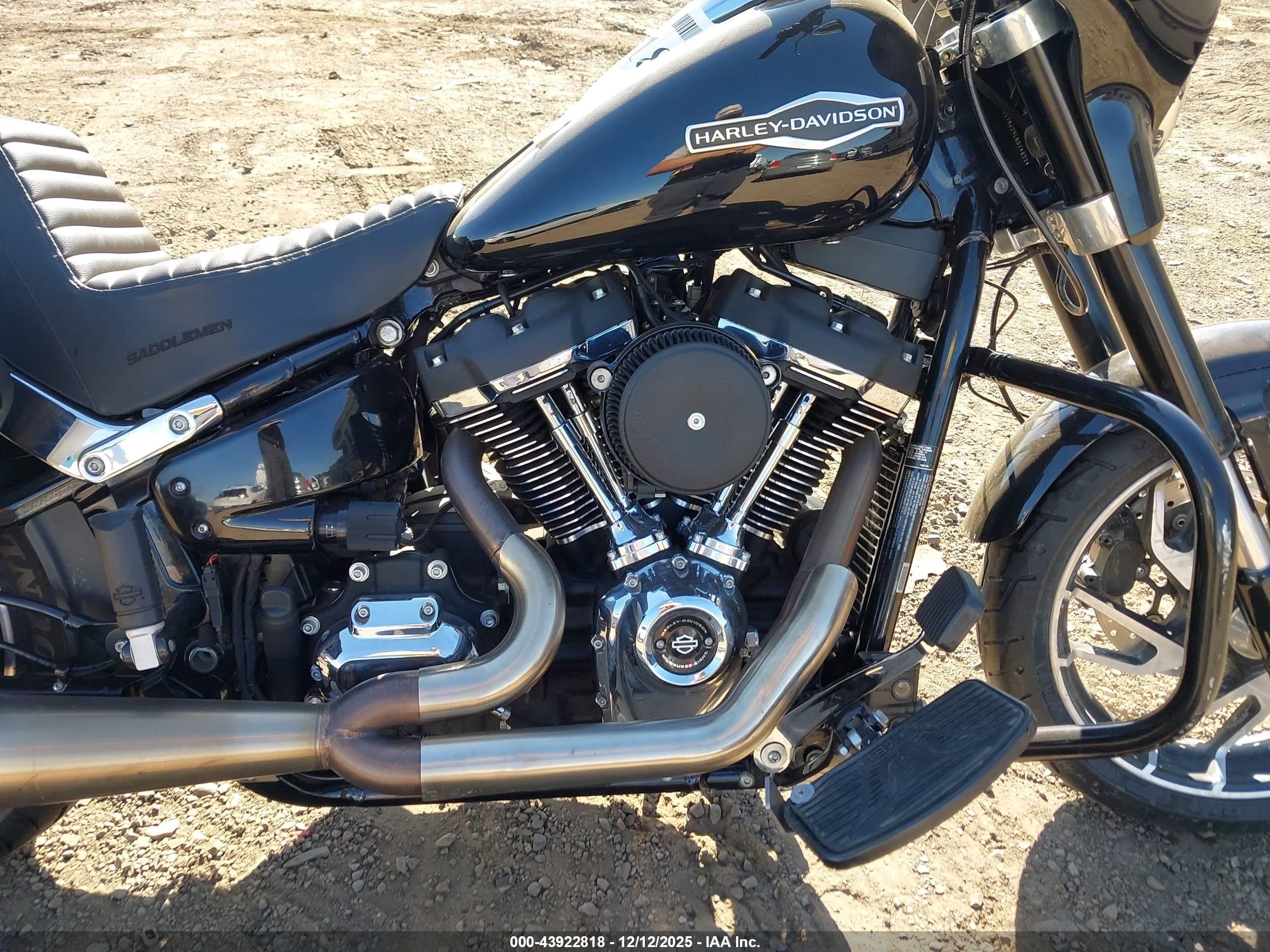 HARLEY-DAVIDSON FLSB image 8