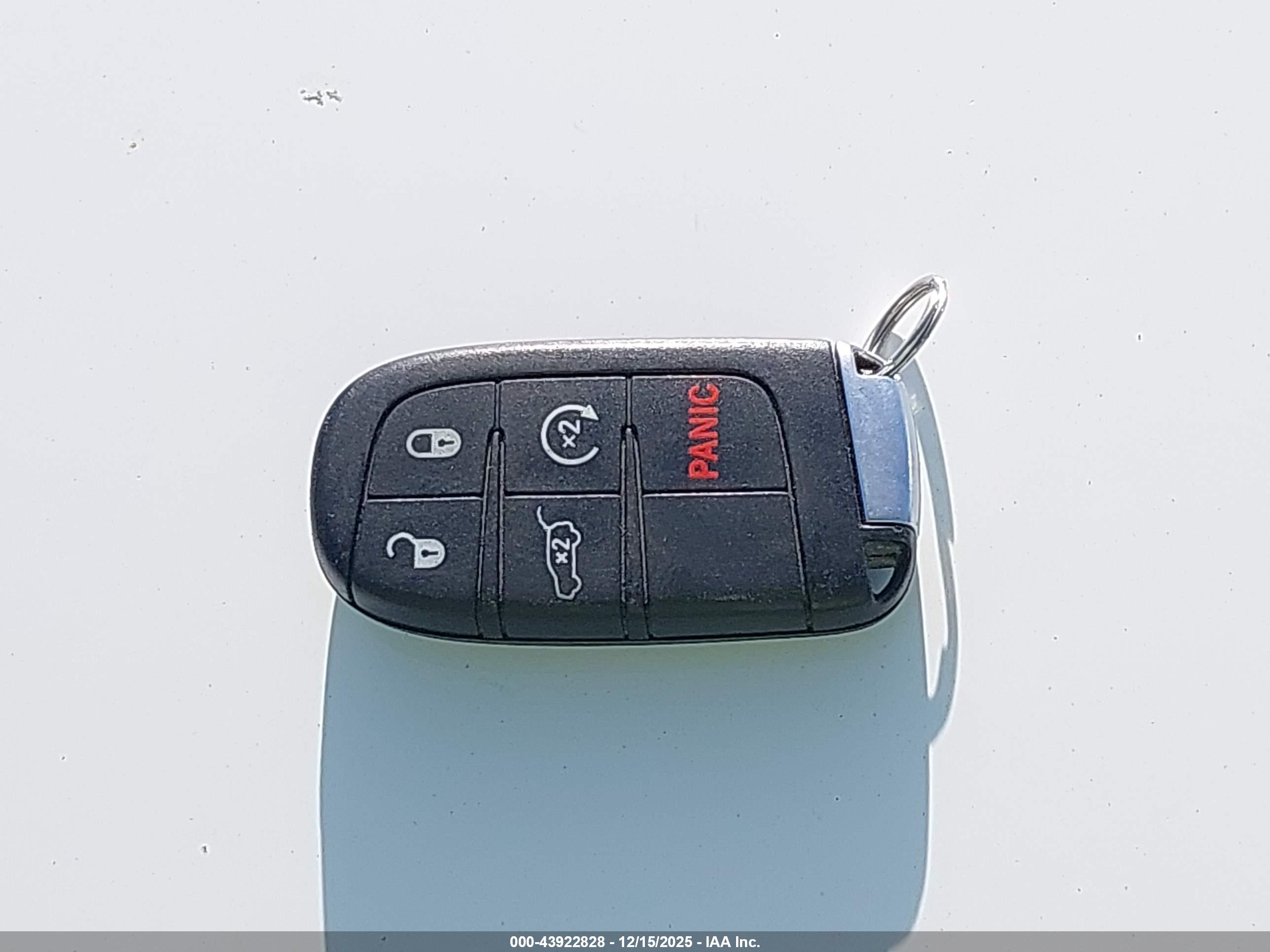 JEEP GRAND image 11