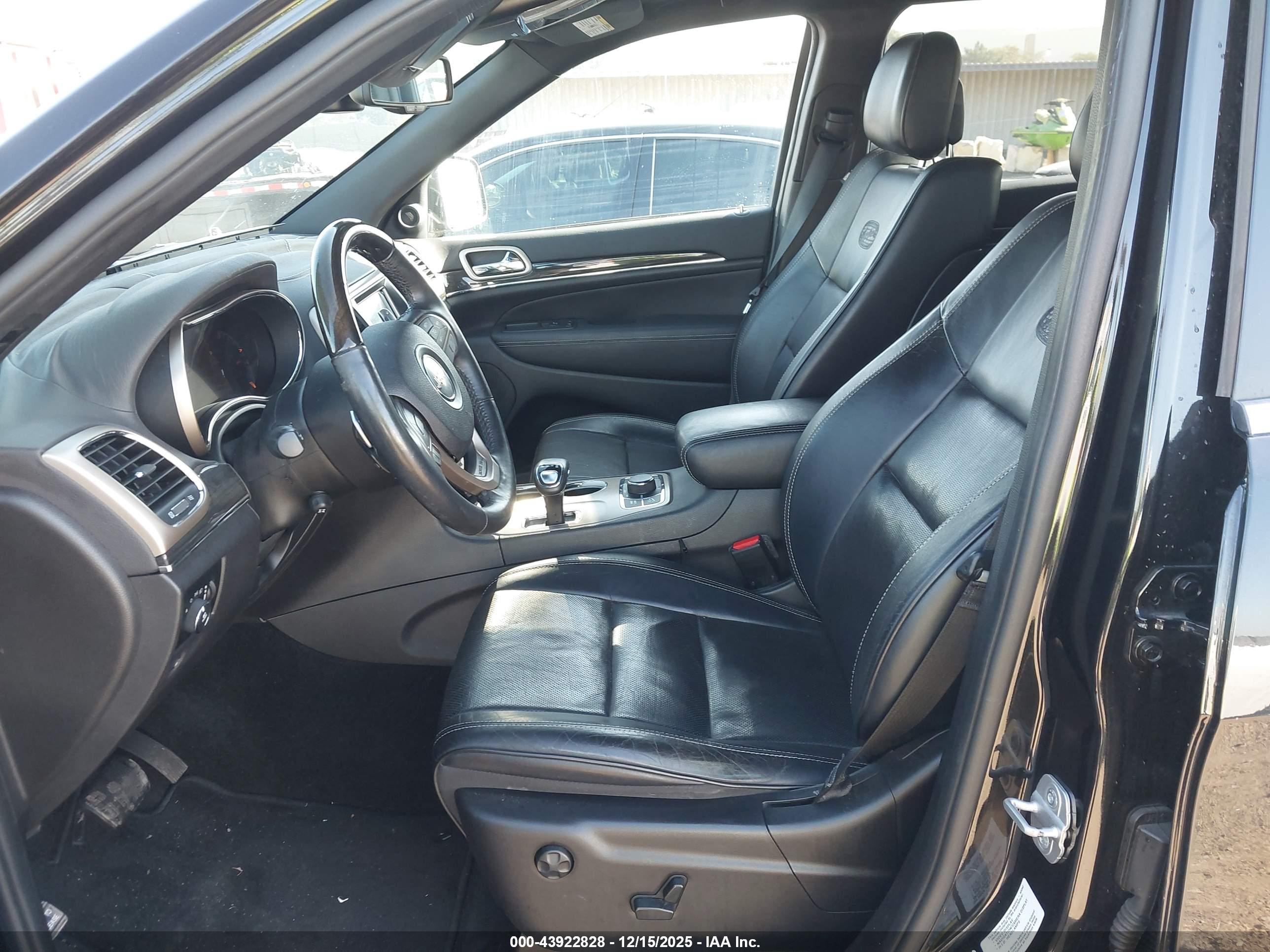 JEEP GRAND image 5