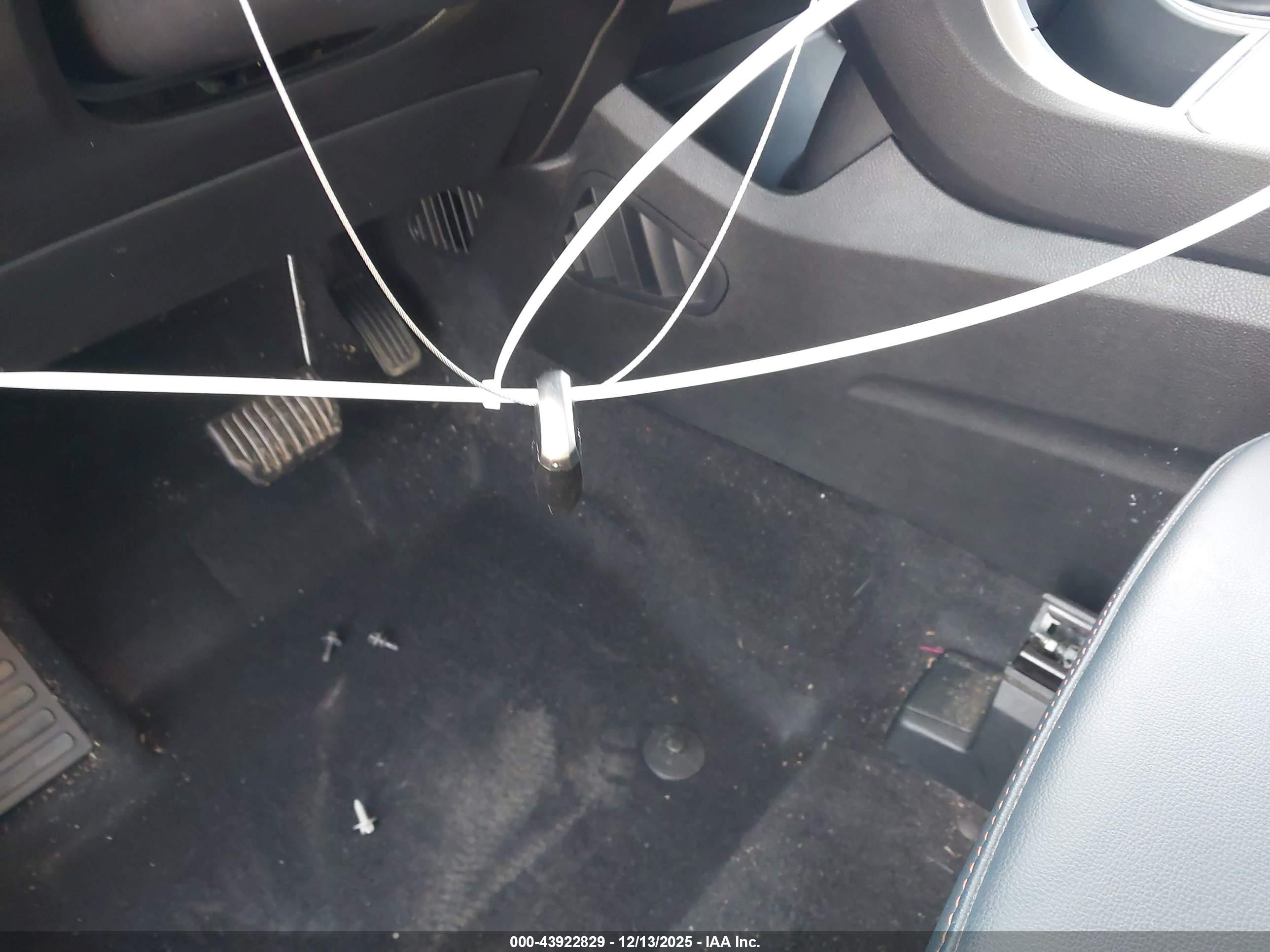 FORD EDGE image 11